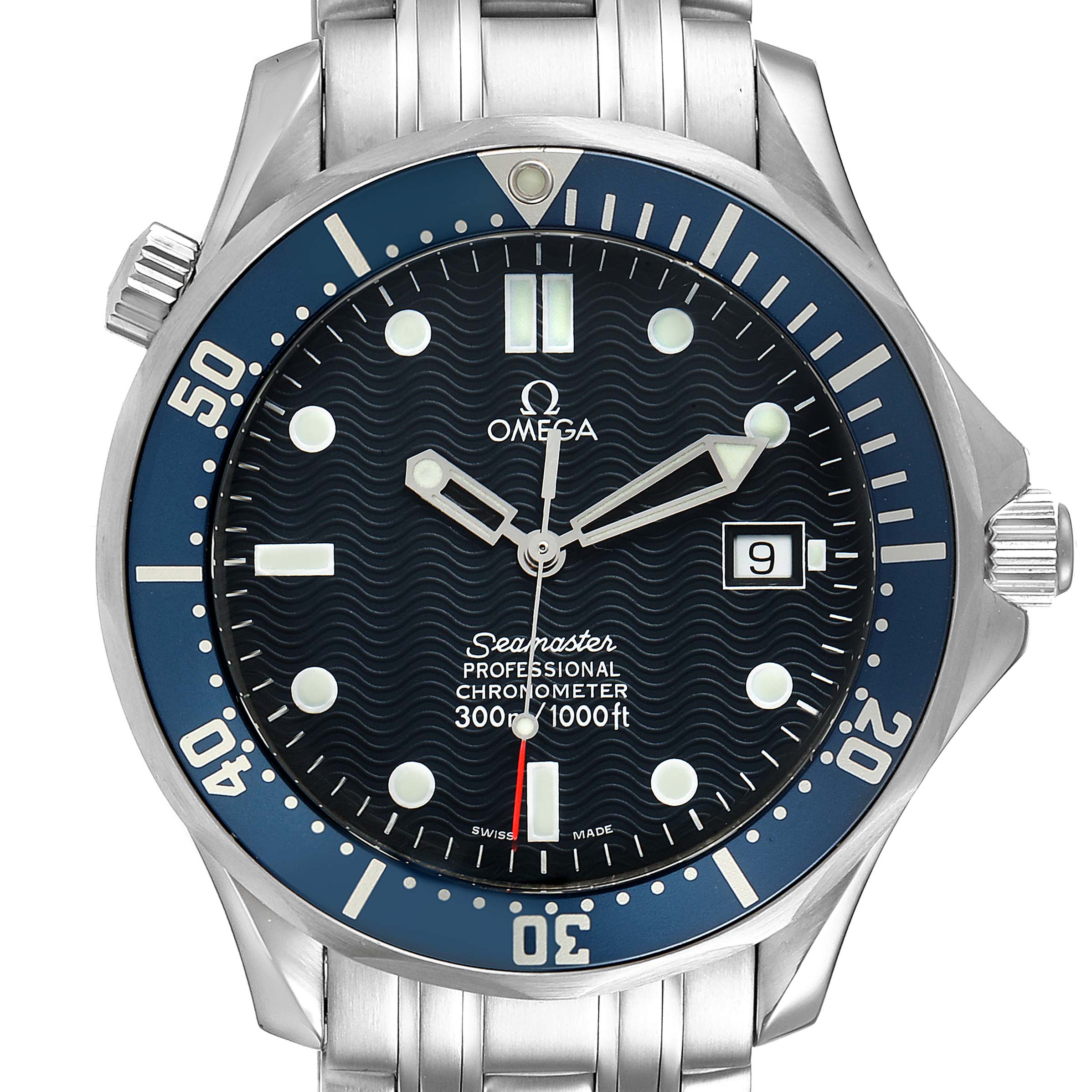 The image shows a front view of an Omega Seamaster 2531.80.00 Men
s Stainless Steel Blue Dial 2531.80.00 Men
s Stainless Steel Blue Dial watch, highlighting the face, bezel, crown, and bracelet.