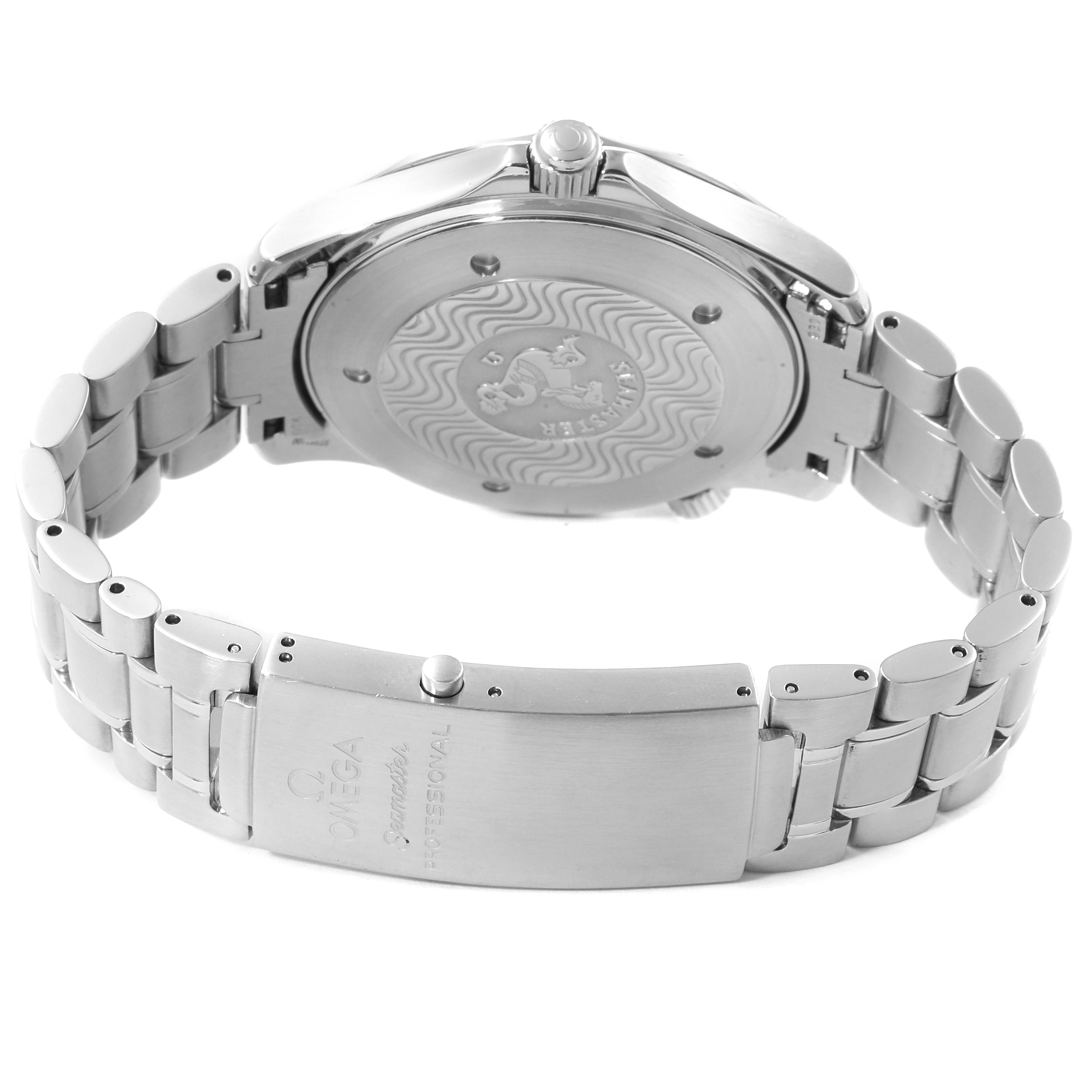 This image shows the rear view of an Omega Seamaster 2264.50.00 Men
s Stainless Steel Black Dial 2264.50.00 Men
s Stainless Steel Black Dial watch, highlighting the case back, bracelet, and clasp.