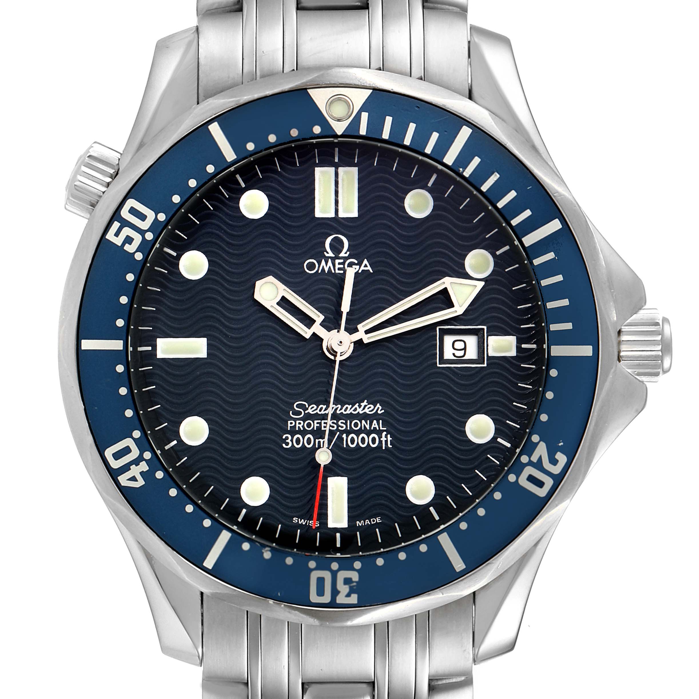 The image shows a front view of the Omega Seamaster 2541.80.00 Men
s Stainless Steel Blue Dial 2541.80.00 Men
s Stainless Steel Blue Dial watch, detailing the dial, bezel, and strap connection.