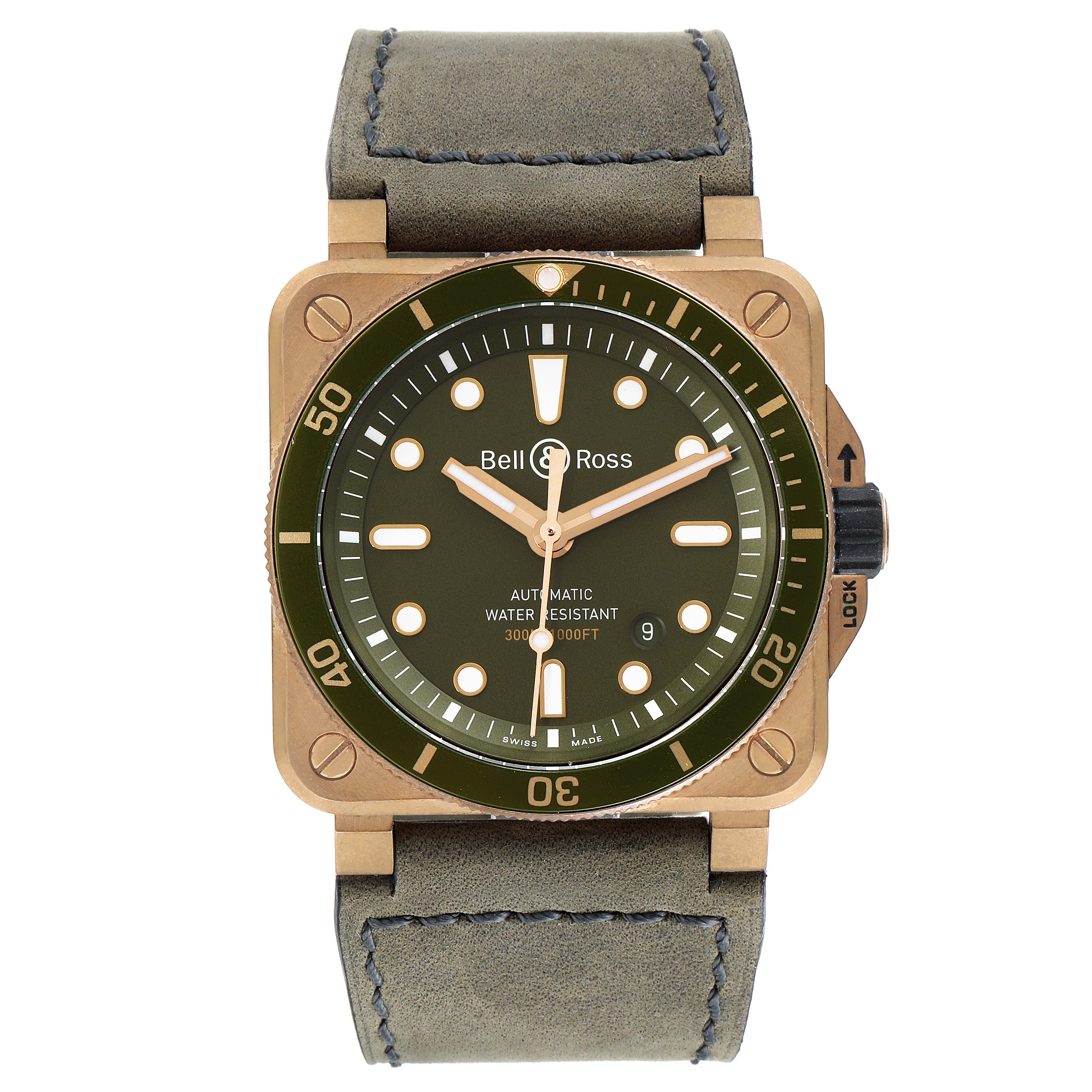 The image shows a front view of the Bell & Ross Diver model watch with its dial, bezel, case, strap, and crown visible.