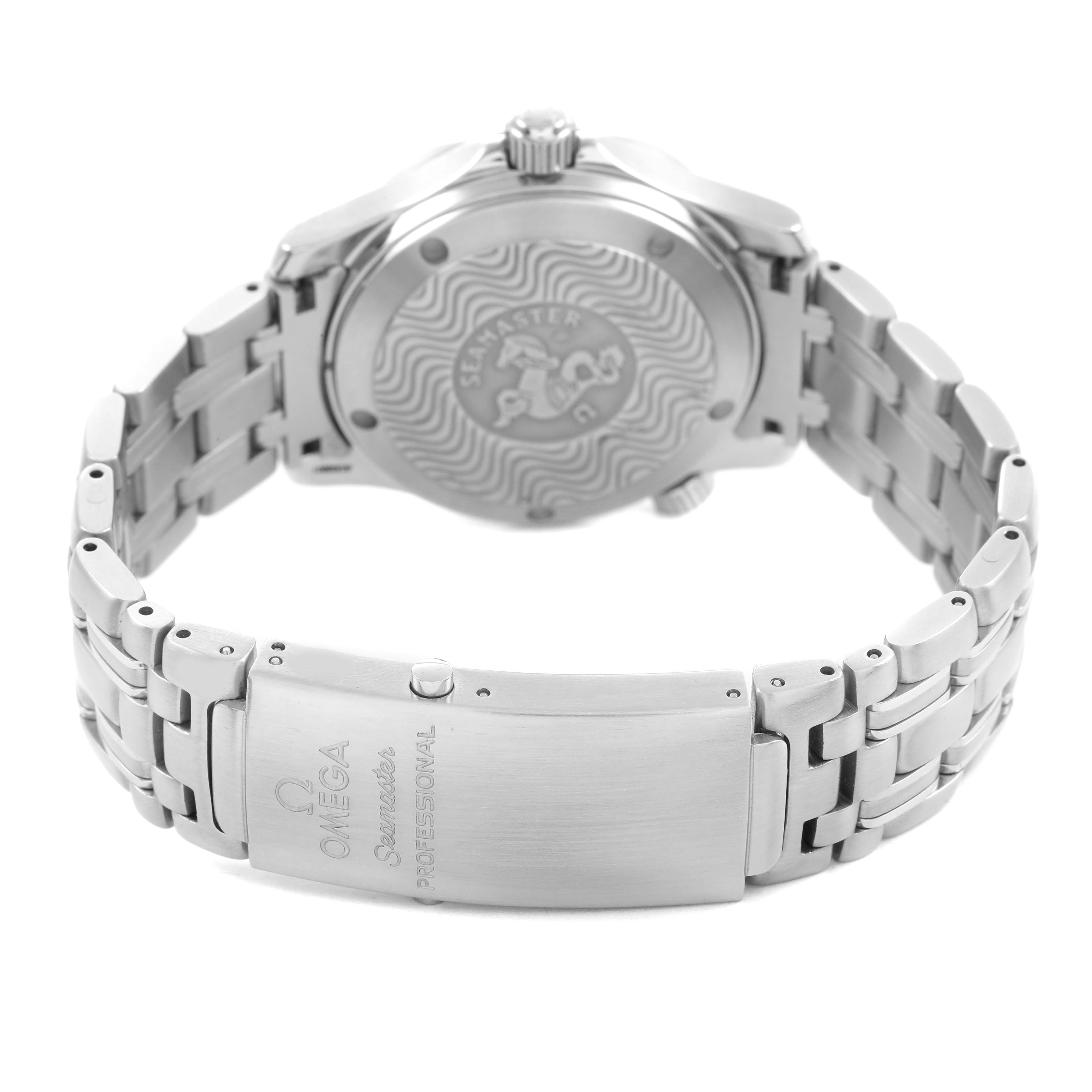 The image shows the back and clasp of an Omega Seamaster 2551.80.00 Men's Stainless Steel Blue Dial watch, highlighting the engraved case back and metal bracelet.