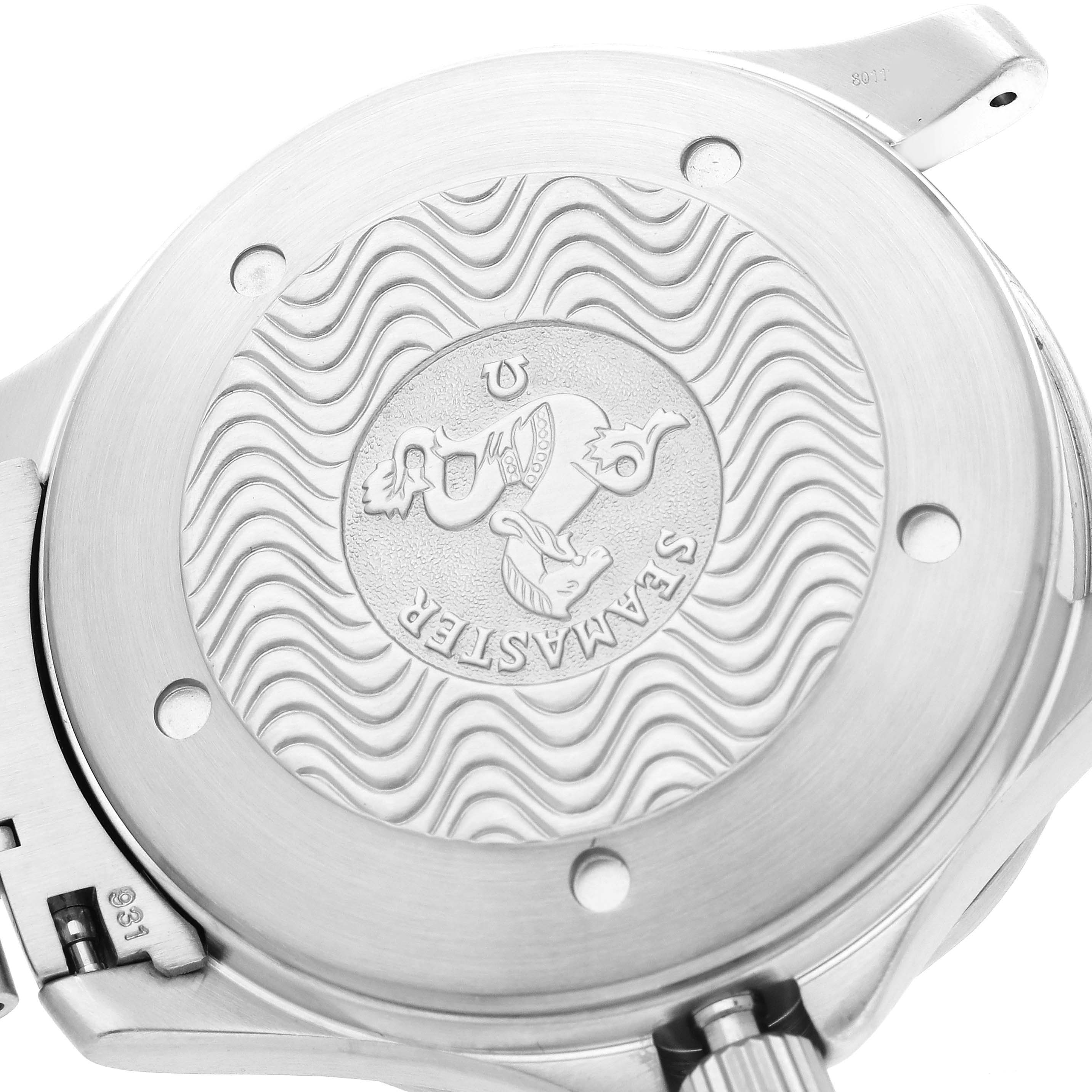 This image shows the case back of the Omega Seamaster 2538.20.00 Men
s Stainless Steel White Dial 2538.20.00 Men
s Stainless Steel White Dial watch, featuring the engraved Seamaster emblem.
