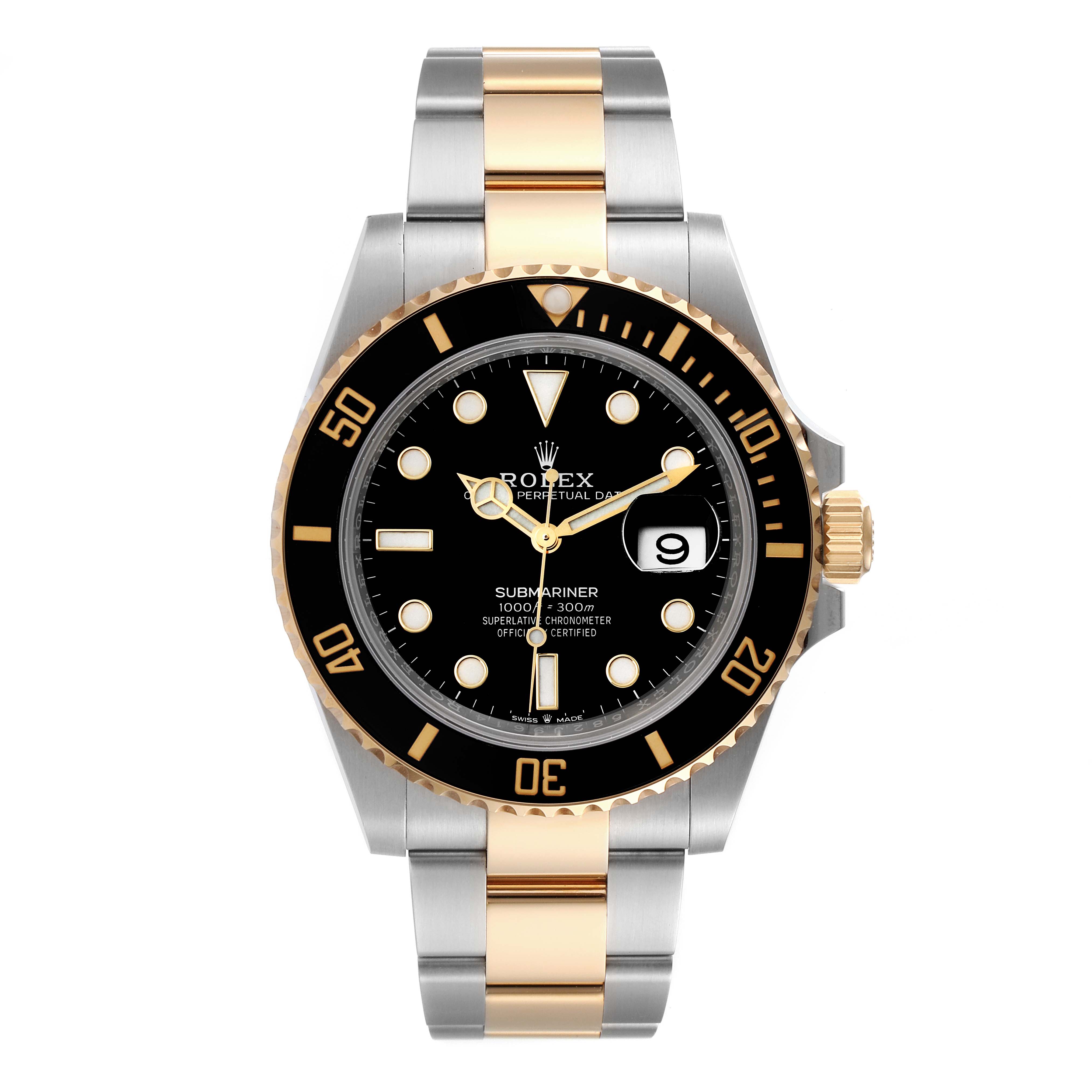 This image shows the front view of the Rolex Submariner 126613 Men
s Steel and Gold (two tone) Black Dial 126613 Men
s Steel and Gold (two tone) Black Dial watch, highlighting its black dial, bezel, and two-tone metal bracelet.