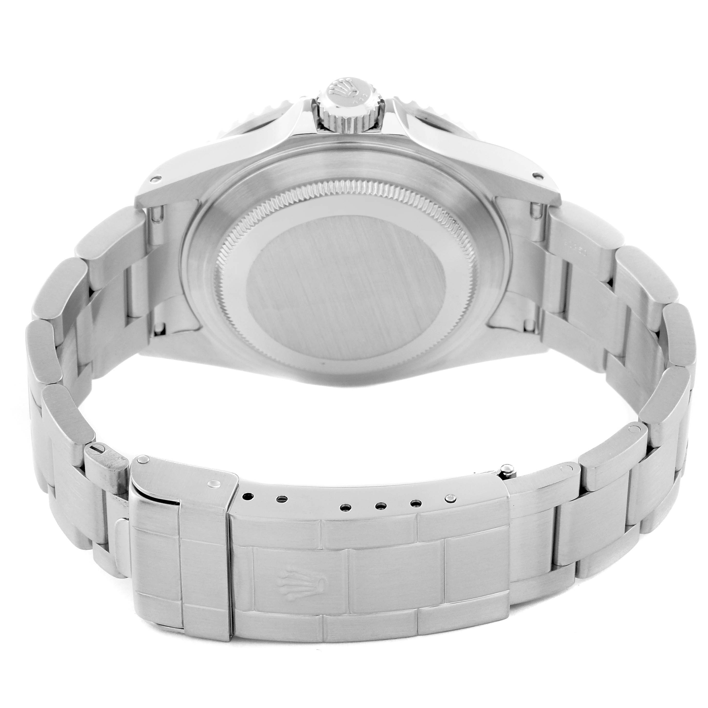 This image shows the back of the Rolex Submariner 16610 Men
s Stainless Steel Black Dial 16610 Men
s Stainless Steel Black Dial watch, including the bracelet and clasp.