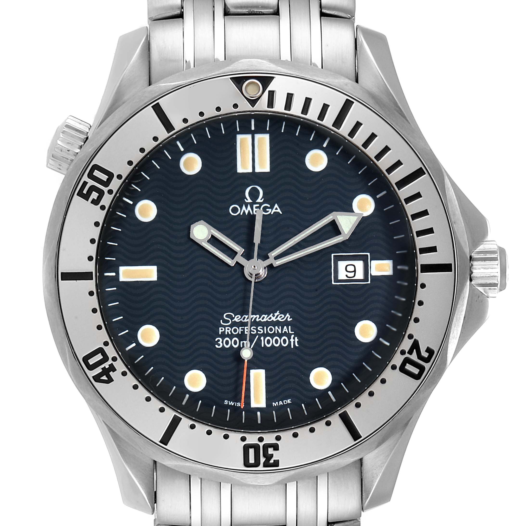 This image shows a front-facing view of an Omega Seamaster 2542.80.00 Men
s Stainless Steel Blue Dial 2542.80.00 Men
s Stainless Steel Blue Dial watch, highlighting its dial, hands, bezel, crown, and bracelet.