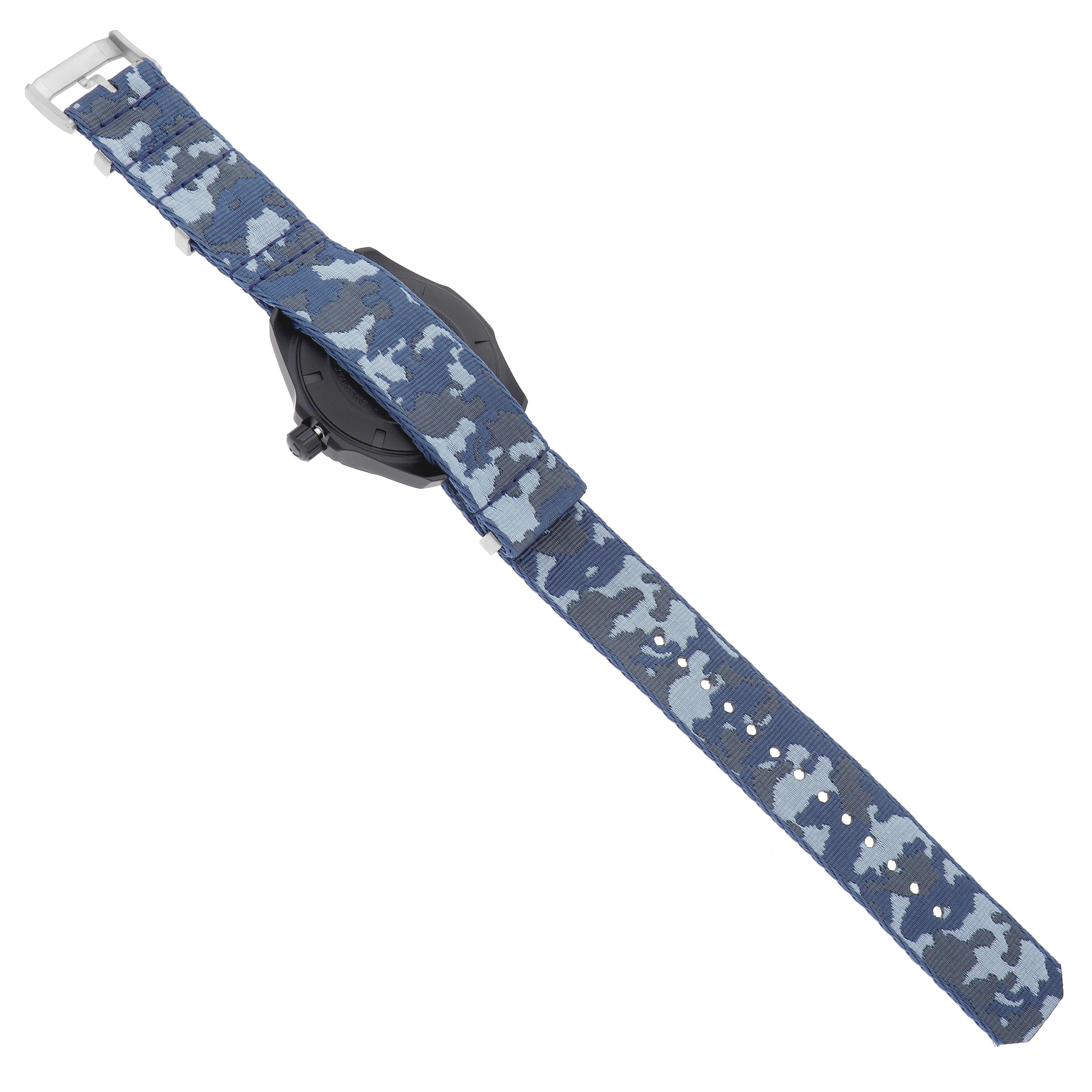 The Tag Heuer Aquaracer WAY208D.FC8221 Men
s Titanium Blue Dial WAY208D.FC8221 Men
s Titanium Blue Dial watch is shown from the back, highlighting the blue camo strap and buckle.