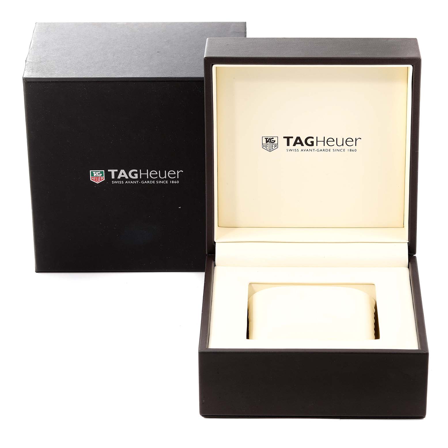 The image shows the packaging and empty box of a Carrera model watch by Tag Heuer.