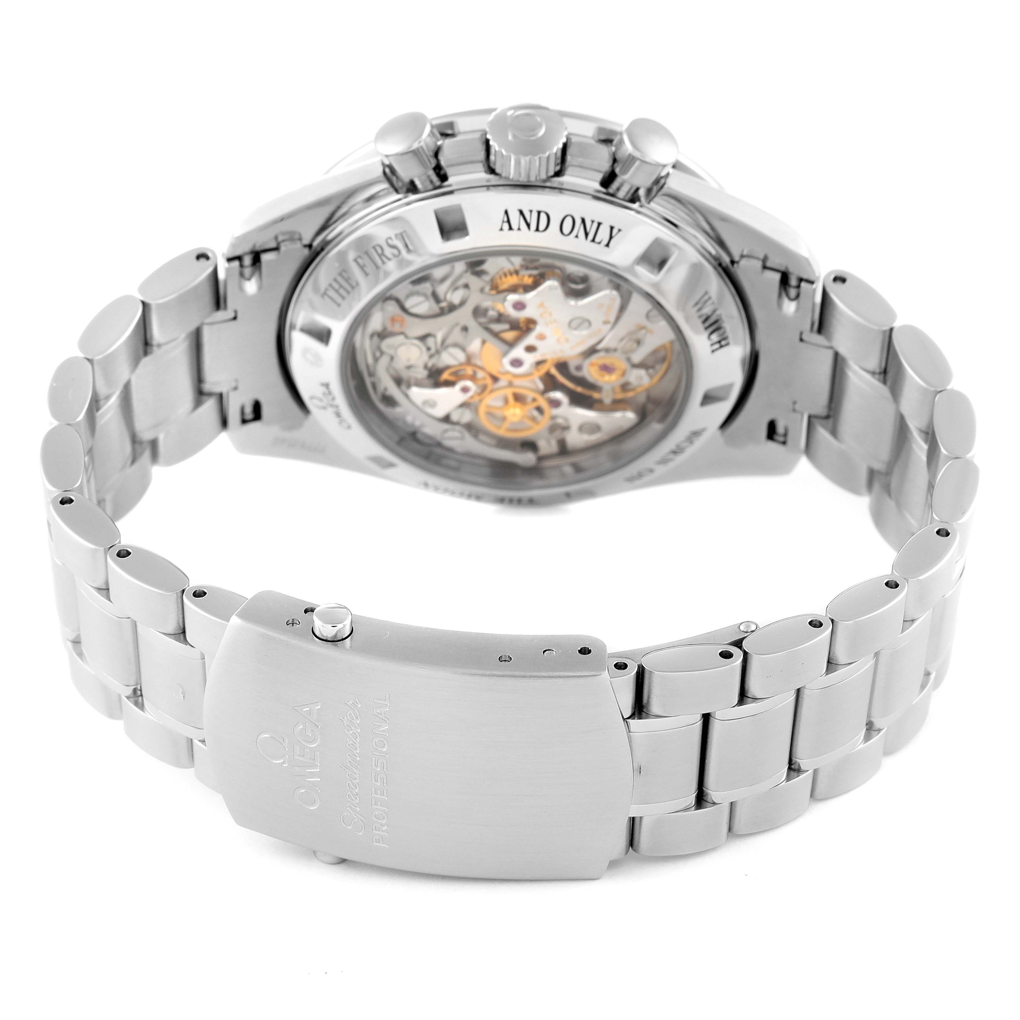 The image shows the back view of an Omega Speedmaster 3573.50.00 Men
s Stainless Steel Black Dial 3573.50.00 Men
s Stainless Steel Black Dial watch, highlighting the transparent case back and metal bracelet.