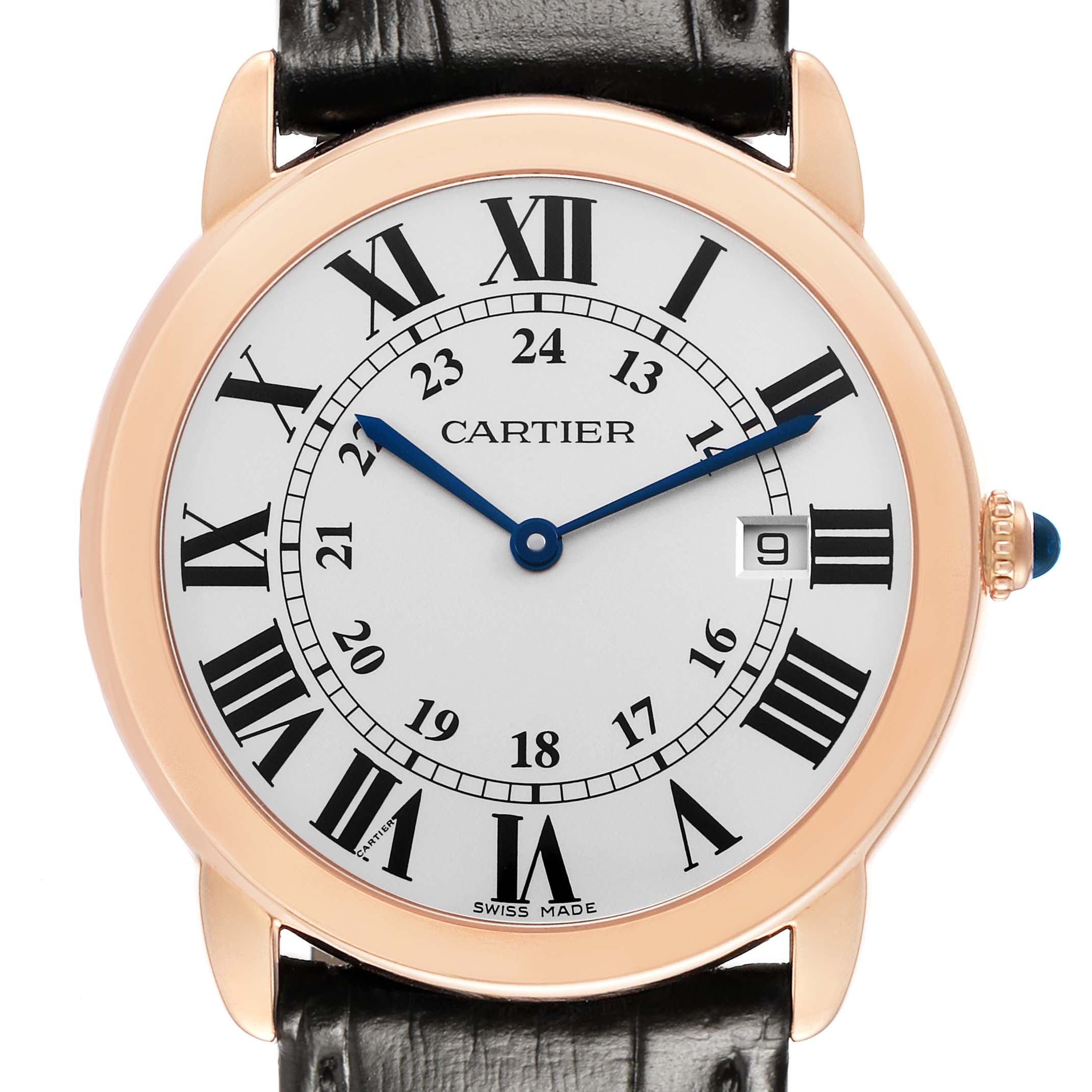 The Cartier Ronde W6701008 Men's Rose Gold Silver Dial watch is shown from the front, displaying its Roman numeral dial, blue hands, and gold bezel.