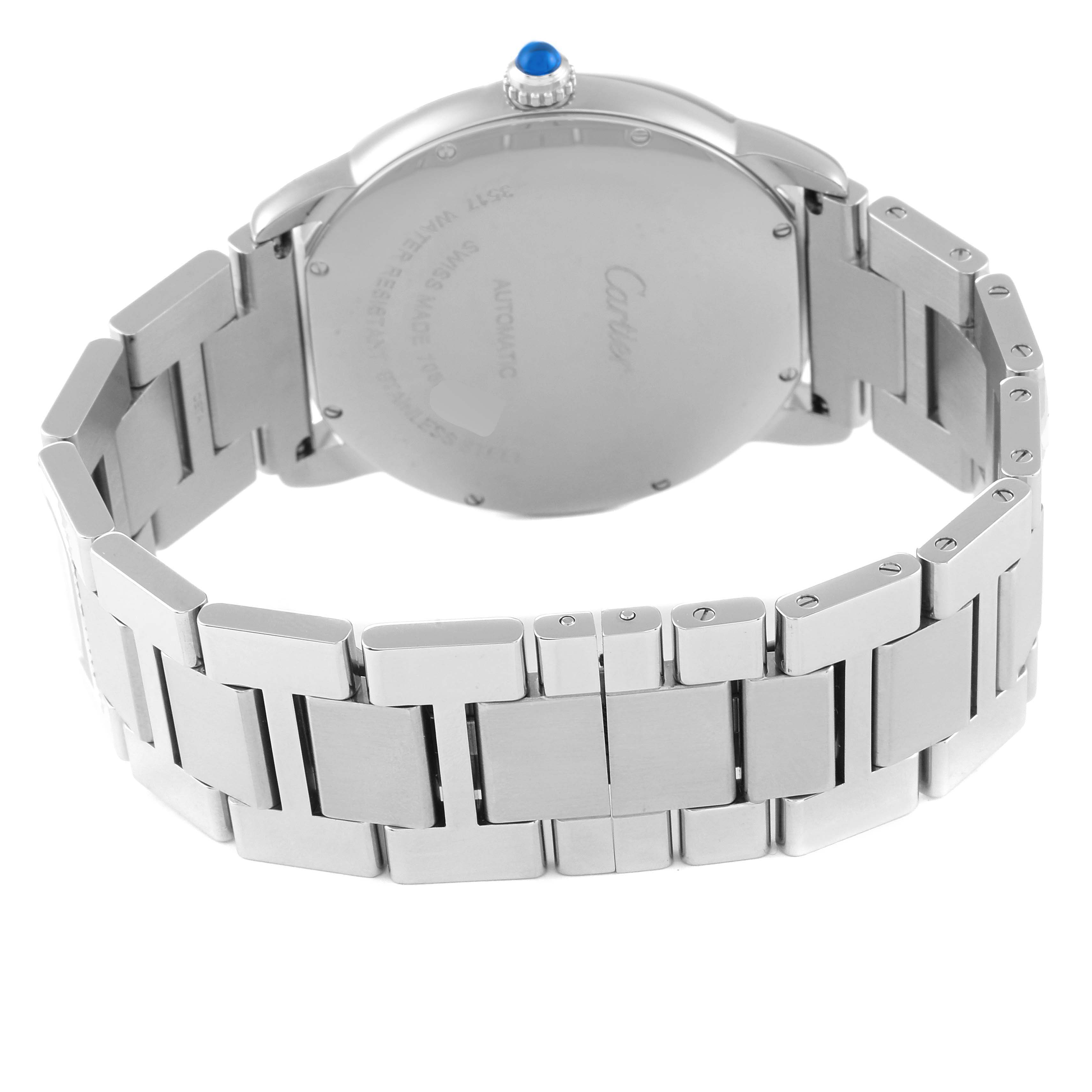 The image shows the back of the Cartier Ronde W6701011 Men
s Stainless Steel Silver Dial W6701011 Men
s Stainless Steel Silver Dial watch, highlighting the metal bracelet and case back.