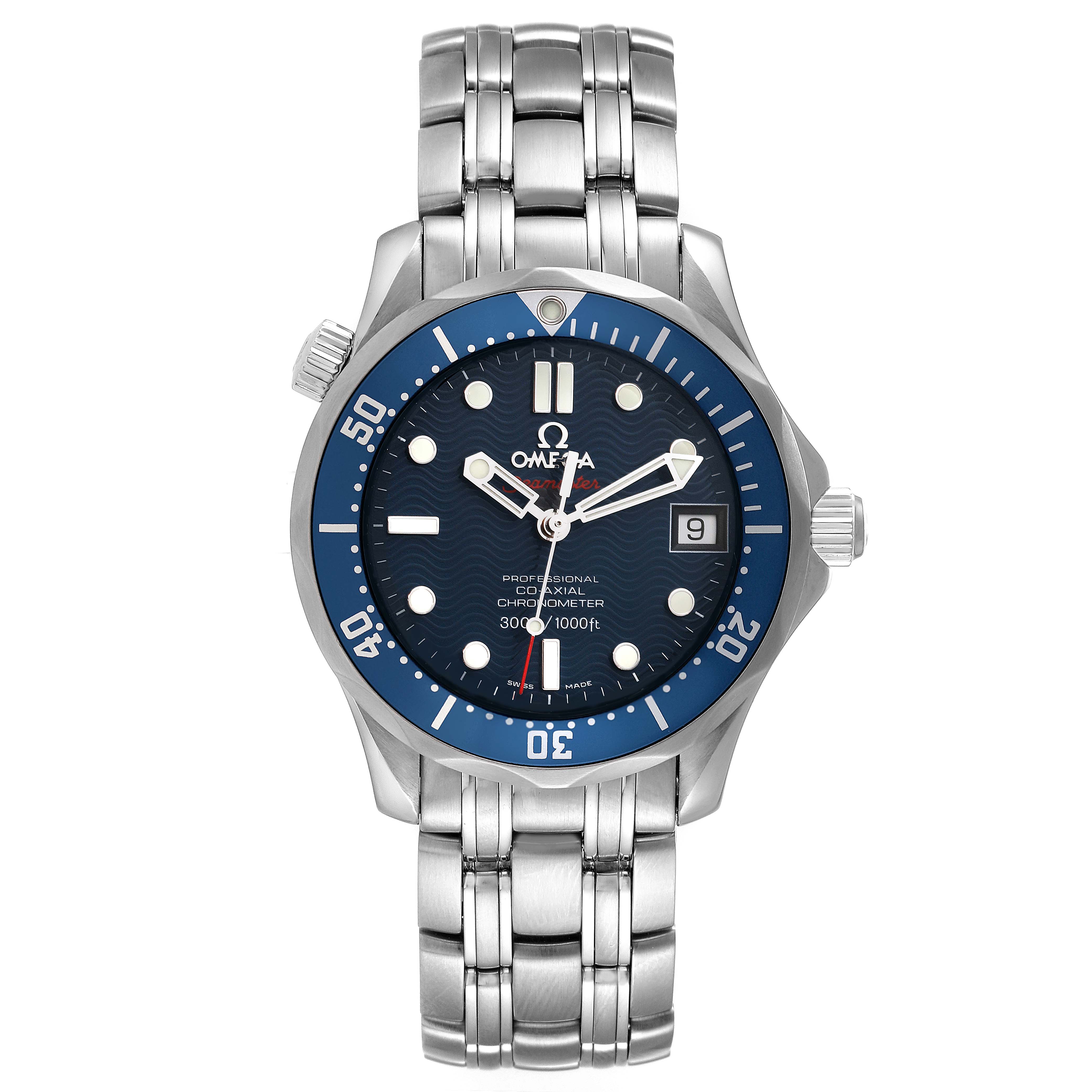 The image shows an Omega Seamaster 2222.80.00 Men's Stainless Steel Blue Dial 2222.80.00 Men's Stainless Steel Blue Dial watch from a front angle showcasing its dial, bezel, and metal bracelet.