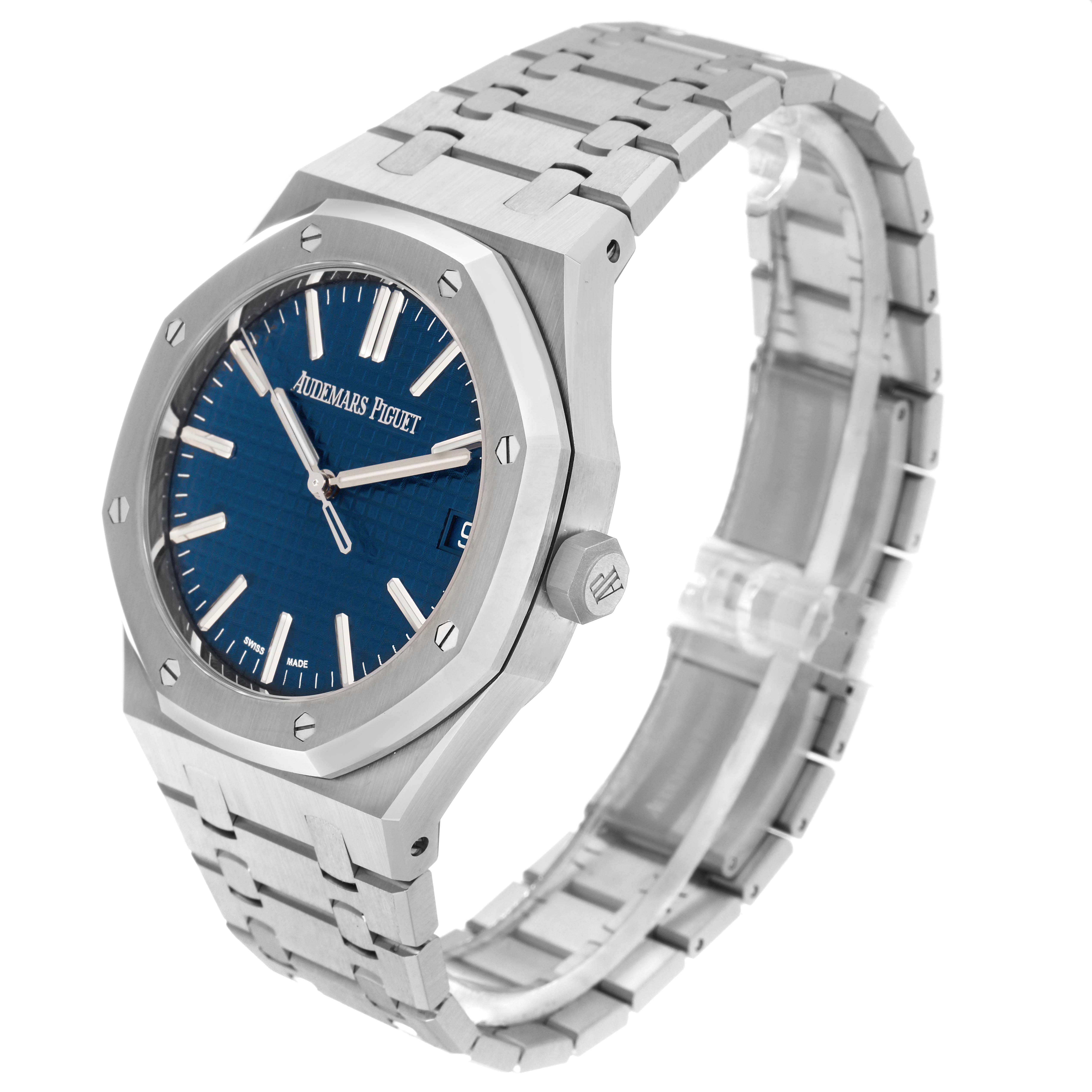 The Audemars Piguet Royal Oak 15500ST.OO.1220ST.01 Men's Stainless Steel Blue Dial 15500ST.OO.1220ST.01 Men's Stainless Steel Blue Dial watch is shown at an angled side view, highlighting the bezel, dial, and bracelet.