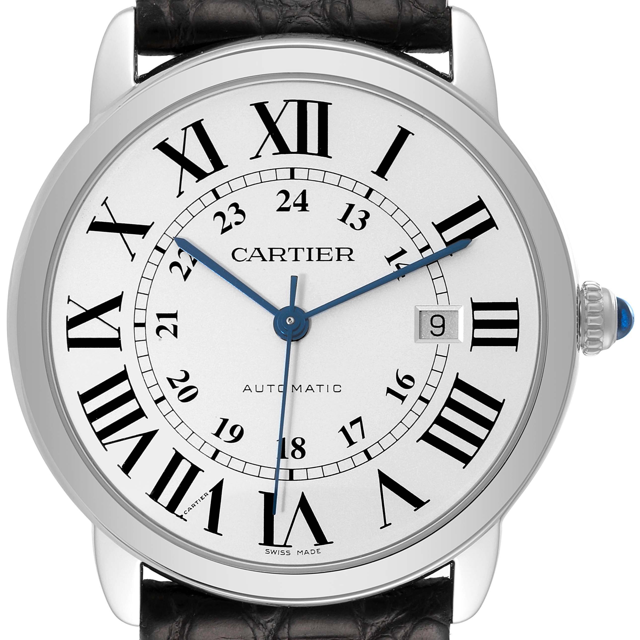 The image shows a close-up of the dial and bezel of the Cartier Ronde W6701010 Men
s Stainless Steel Silver Dial W6701010 Men
s Stainless Steel Silver Dial watch, highlighting its Roman numerals and date display.