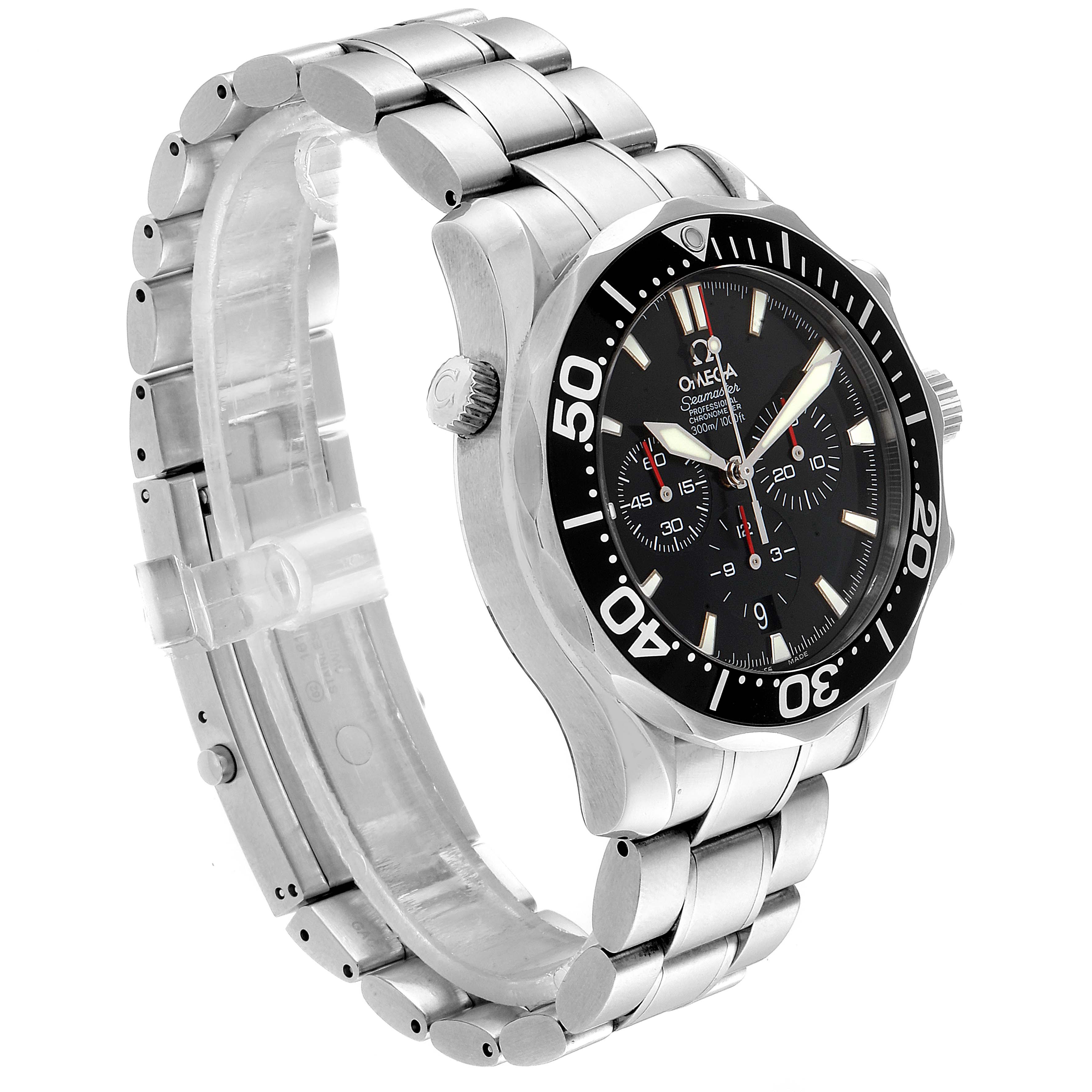 The image shows an angled view of an Omega Seamaster 2594.52.00 Men
s Stainless Steel Black Dial 2594.52.00 Men
s Stainless Steel Black Dial watch displaying the face, bezel, crown, and metal bracelet.