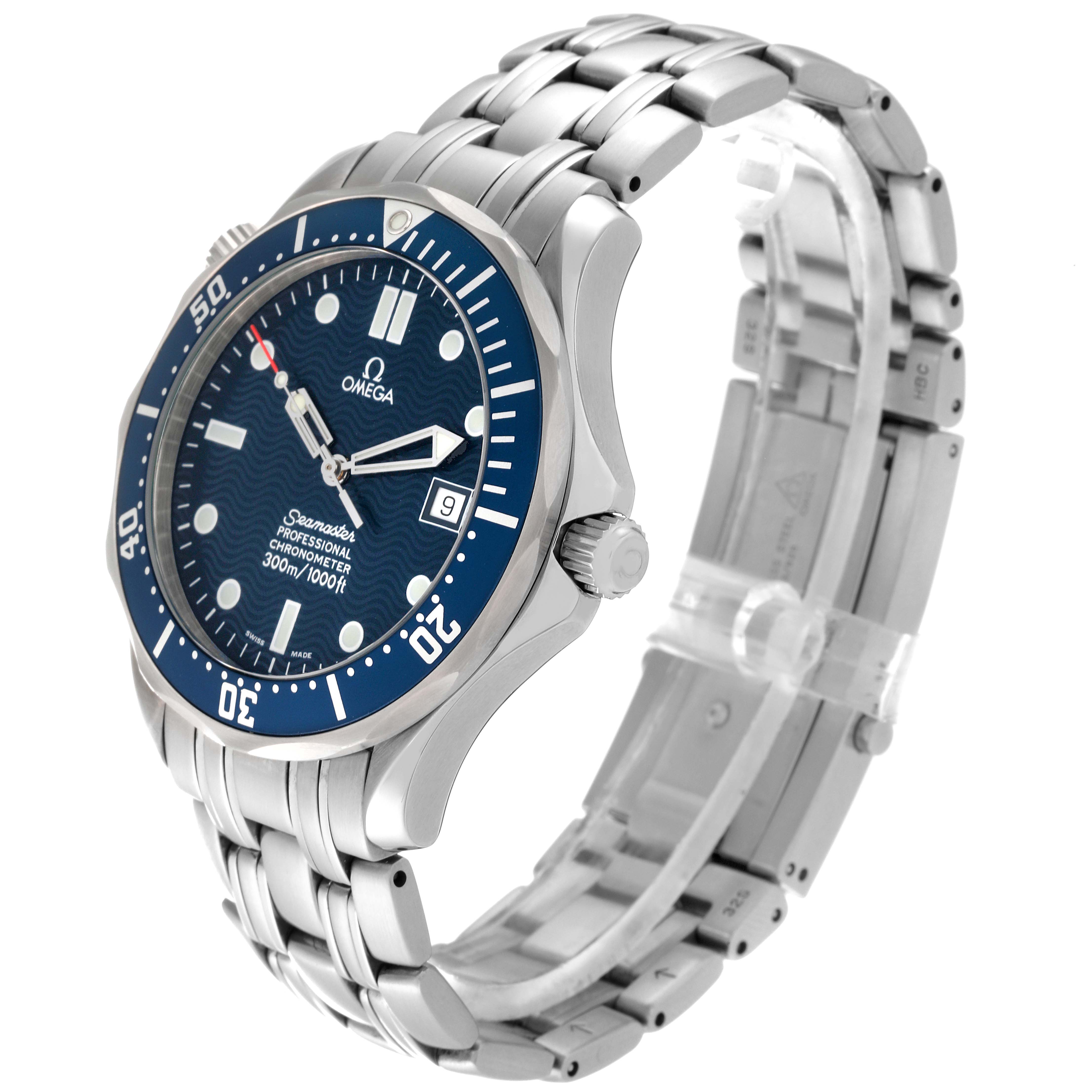 The image shows an Omega Seamaster 2531.80.00 Men
s Stainless Steel Blue Dial 2531.80.00 Men
s Stainless Steel Blue Dial watch at an angle highlighting its face, bezel, crown, and metal bracelet.