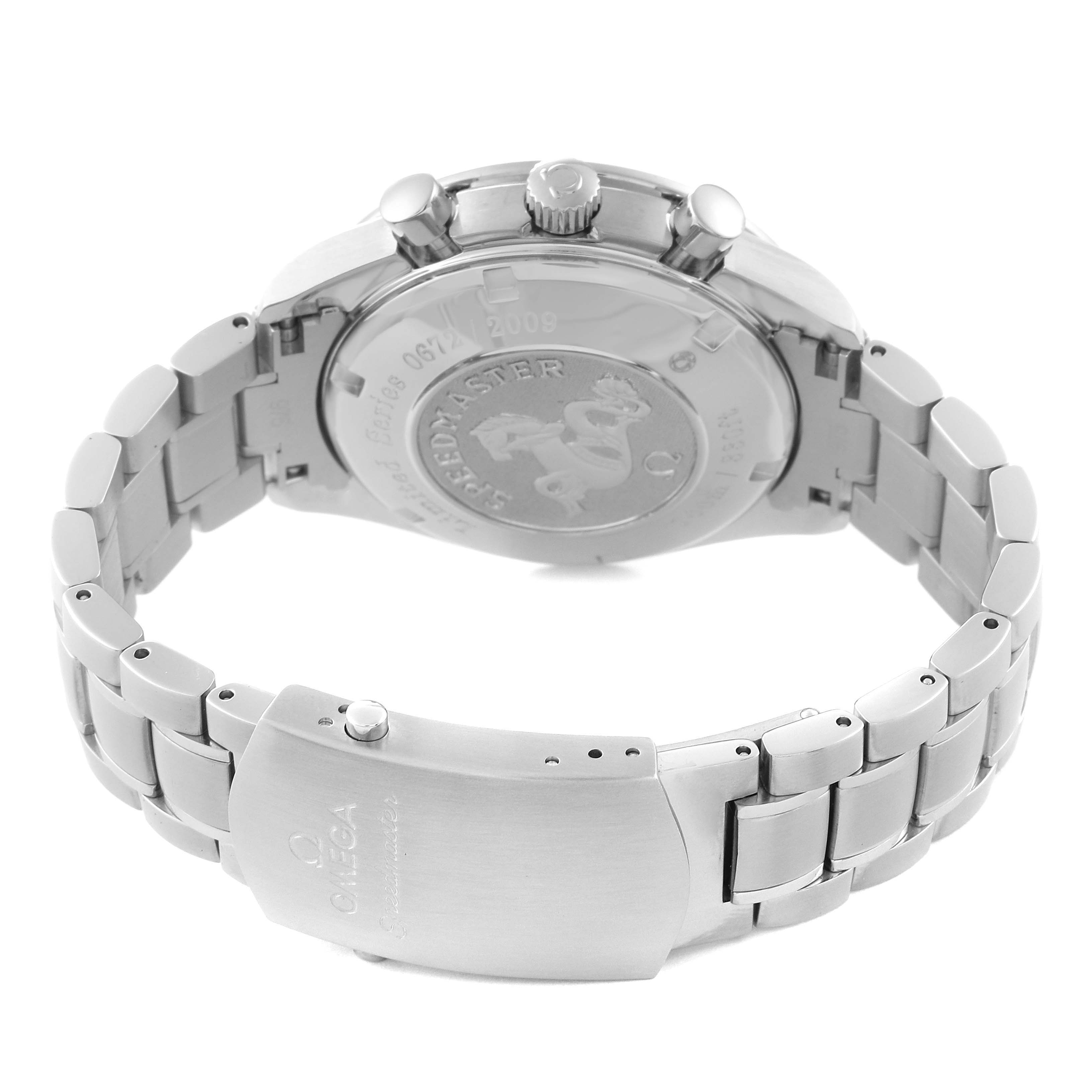 This image shows the back case and clasp of an Omega Speedmaster 323.30.40.40.02.001 Men
s Stainless Steel White Dial 323.30.40.40.02.001 Men
s Stainless Steel White Dial watch, featuring its stainless steel bracelet.