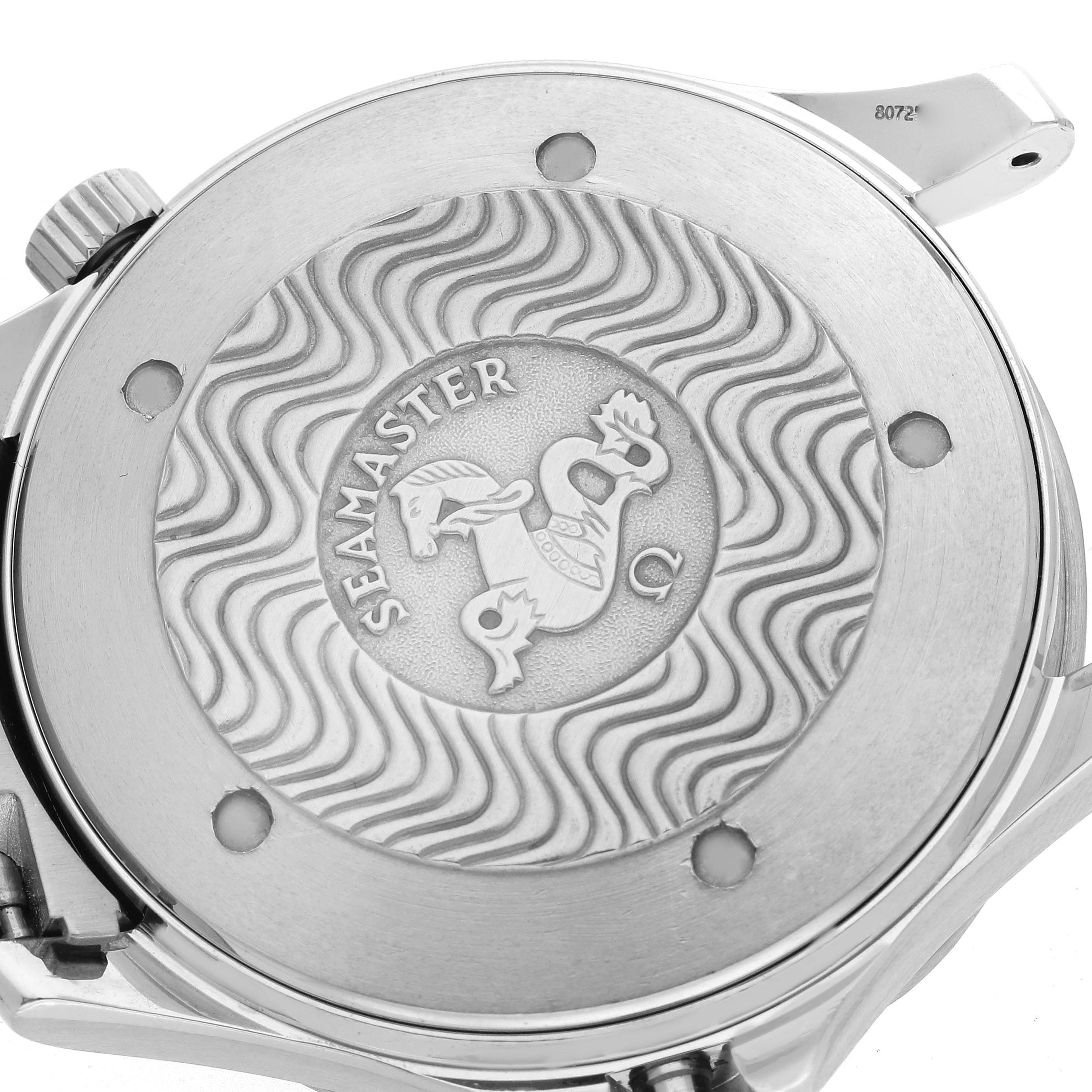 The image shows the back case of the Omega Seamaster 2531.80.00 Men
s Stainless Steel Blue Dial 2531.80.00 Men
s Stainless Steel Blue Dial watch, featuring its emblem and wave pattern engraving.