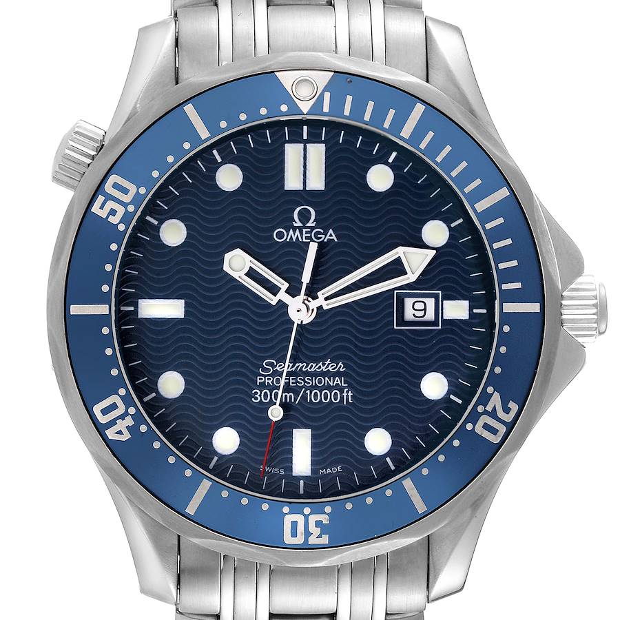 The image shows a front view of an Omega Seamaster watch, displaying its face, bezel, and part of its bracelet.