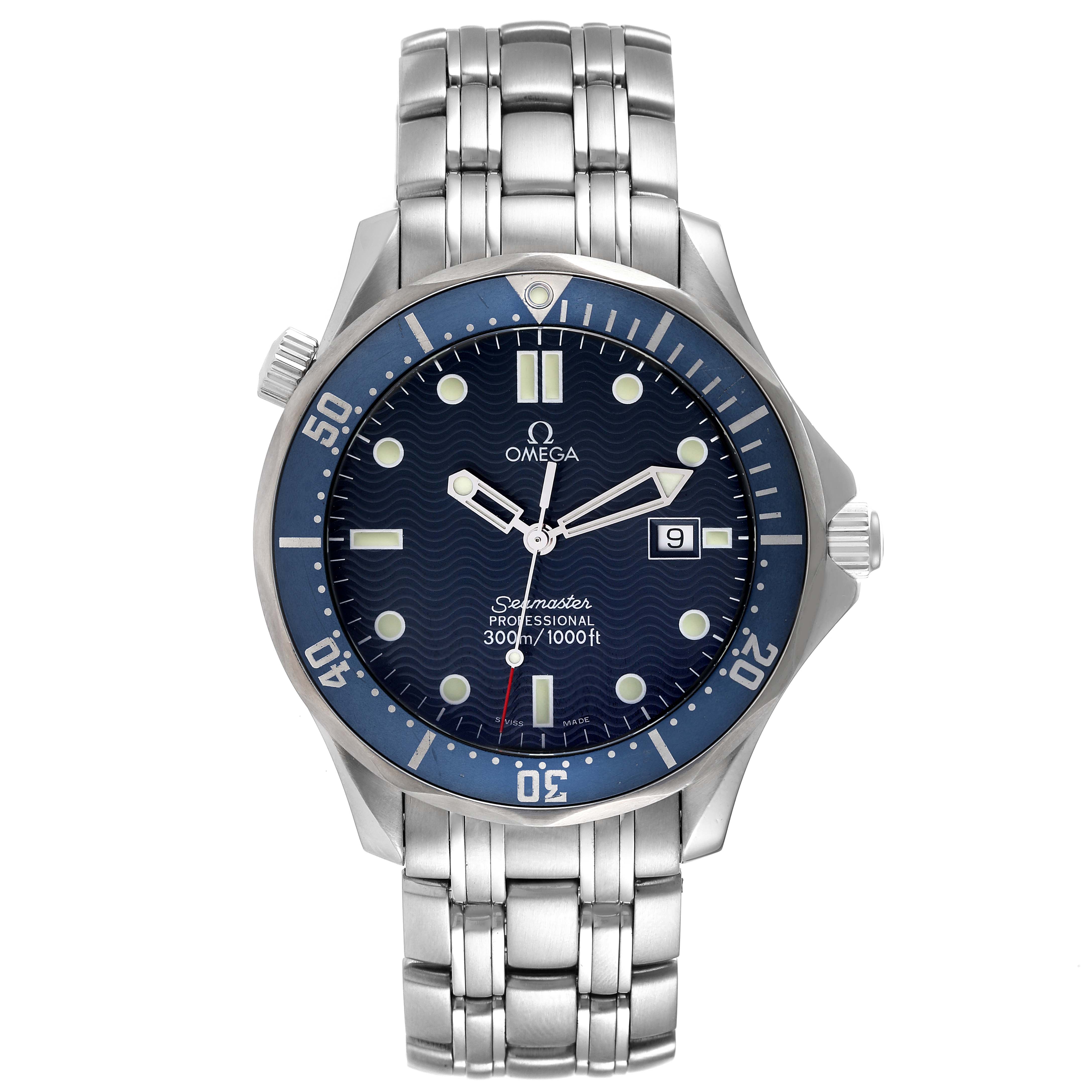 The image shows a front view of an Omega Seamaster 2541.80.00 Men's Stainless Steel Blue Dial 2541.80.00 Men's Stainless Steel Blue Dial watch, highlighting its face, bezel, and stainless steel bracelet.