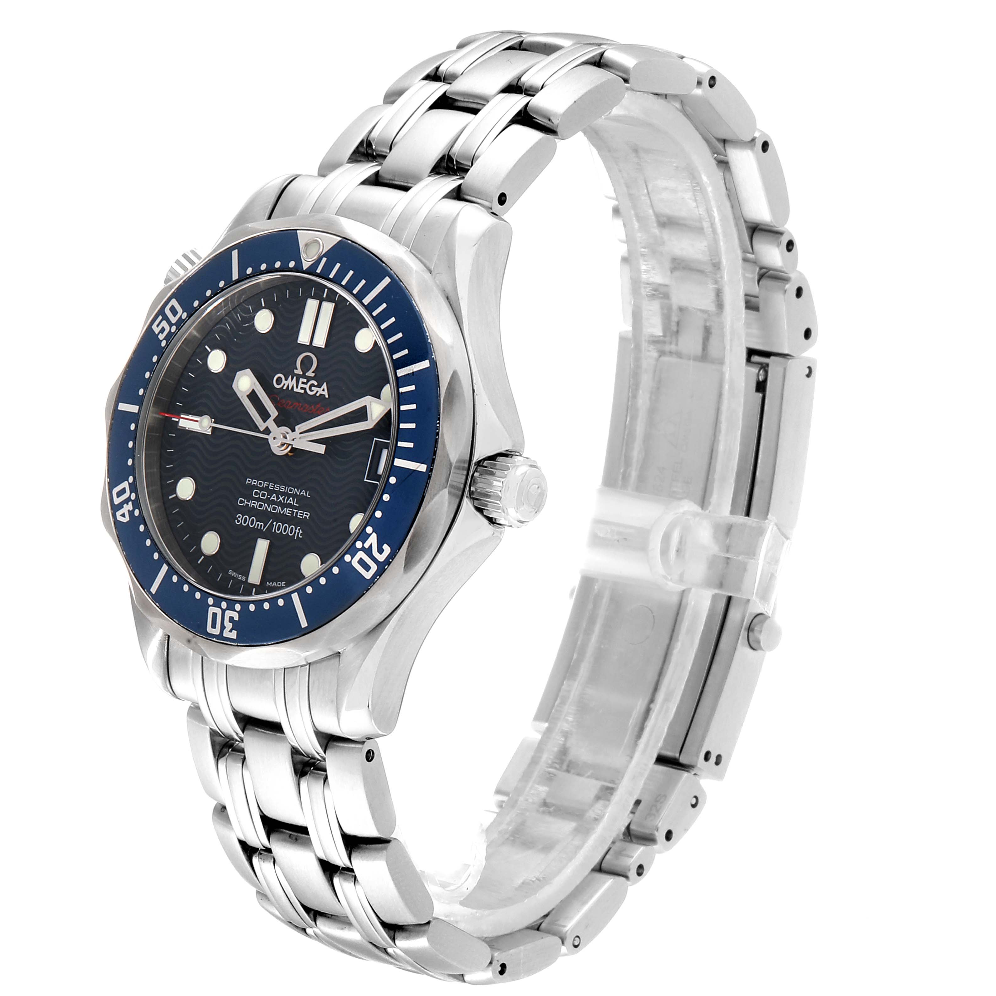 The image shows an angled view of an Omega Seamaster 2222.80.00  Men
s Stainless Steel Blue Dial 2222.80.00  Men
s Stainless Steel Blue Dial watch, highlighting its dial, bezel, crown, and stainless steel bracelet.