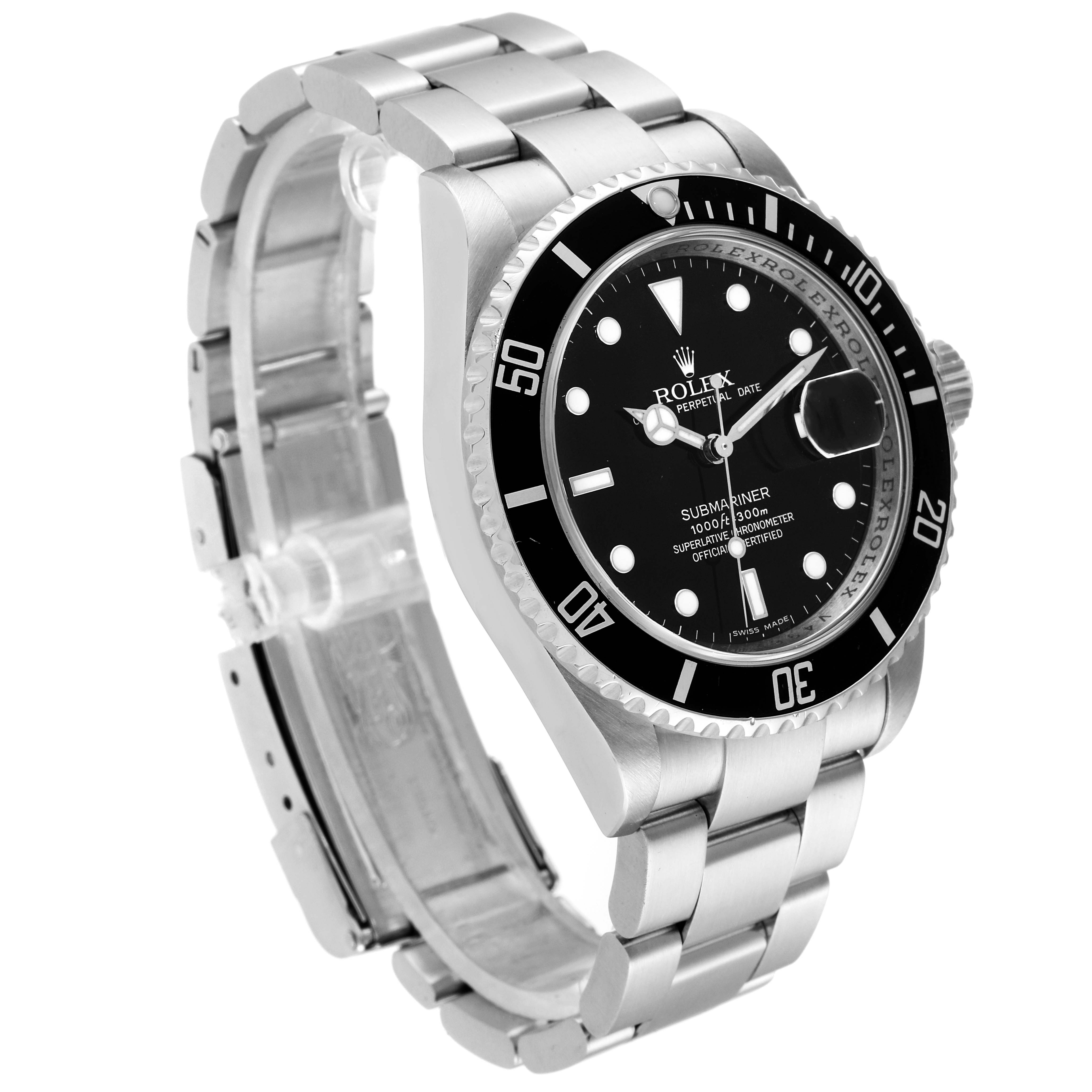 The image shows a side angle of a Rolex Submariner 16610 Men
s Stainless Steel Black Dial 16610 Men
s Stainless Steel Black Dial watch, highlighting the case, bezel, dial, bracelet, and clasp.