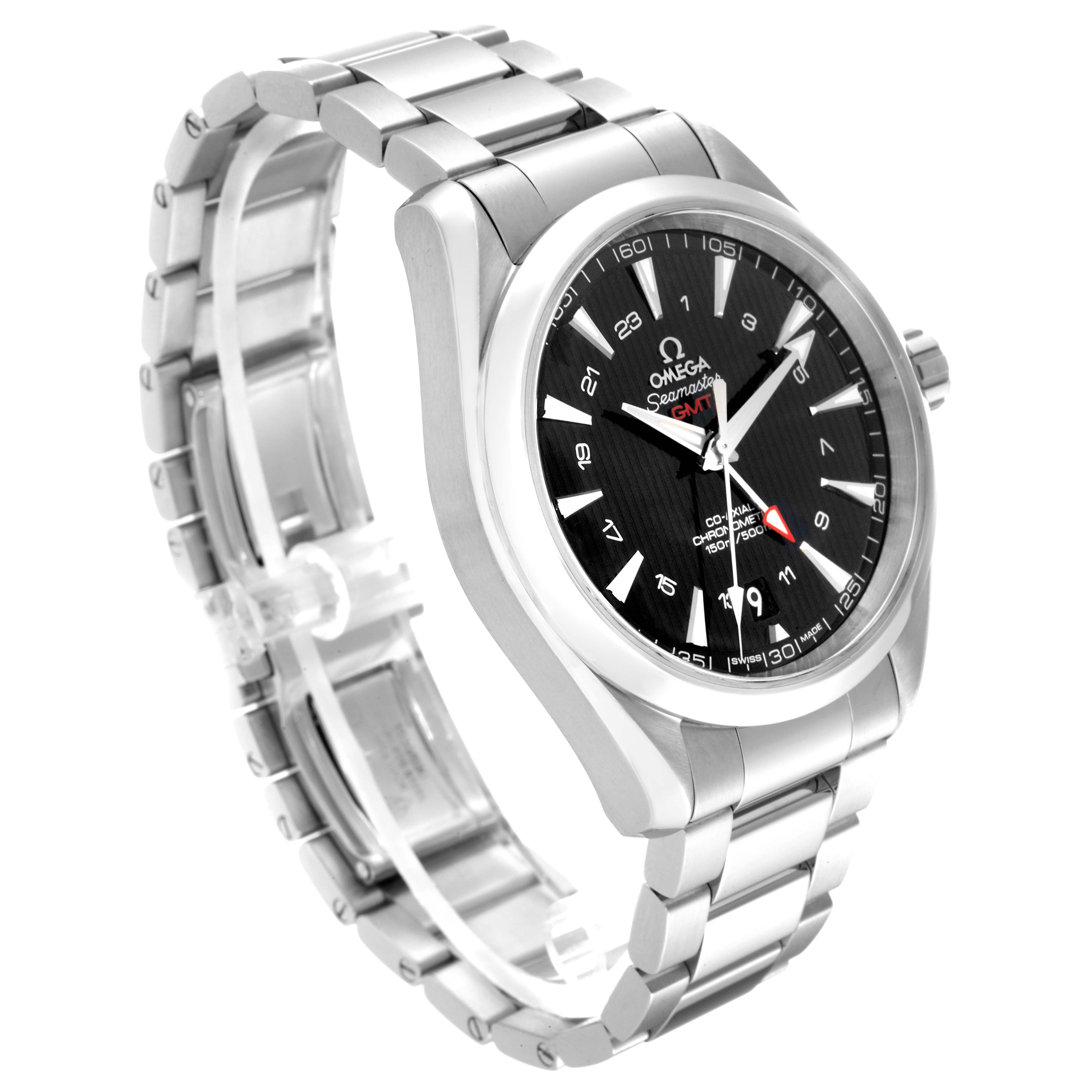 This image shows a side angle of the Omega Aqua Terra 231.10.43.22.01.001 Men's Stainless Steel Black Dial 231.10.43.22.01.001 Men's Stainless Steel Black Dial watch, highlighting the face, bezel, lugs, and a portion of the bracelet.