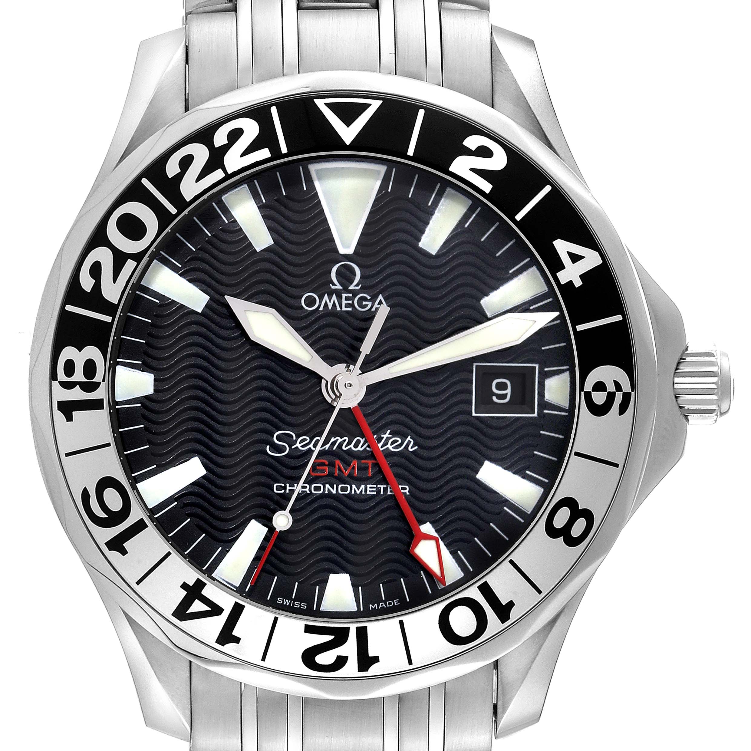 This image shows the face and part of the bracelet of the Omega Seamaster 2534.50.00 Men
s Stainless Steel Black Dial 2534.50.00 Men
s Stainless Steel Black Dial watch model from a front angle.