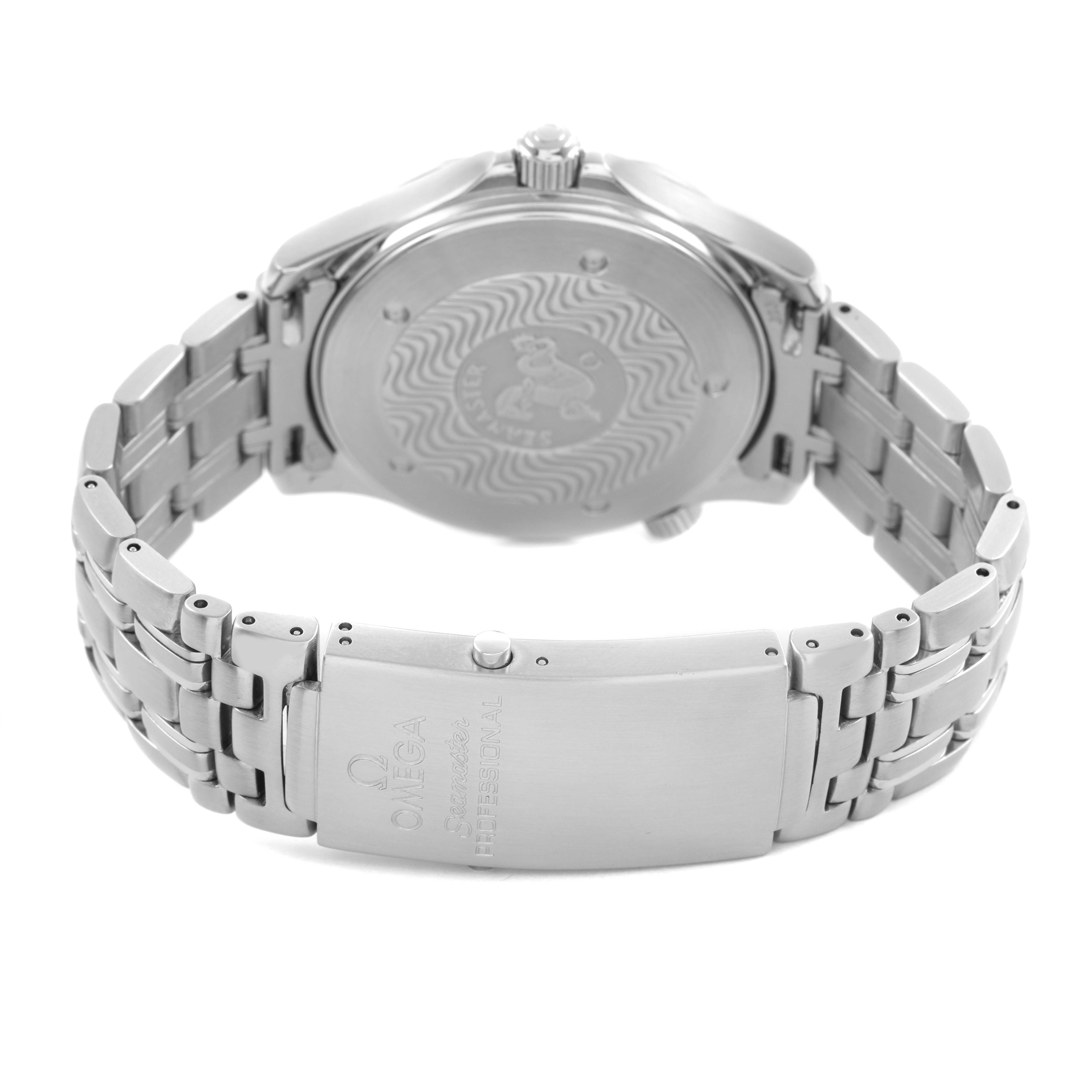 The image shows the back case and clasp of an Omega Seamaster 2541.80.00 Men's Stainless Steel Blue Dial watch, highlighting the bracelet and engraved details.