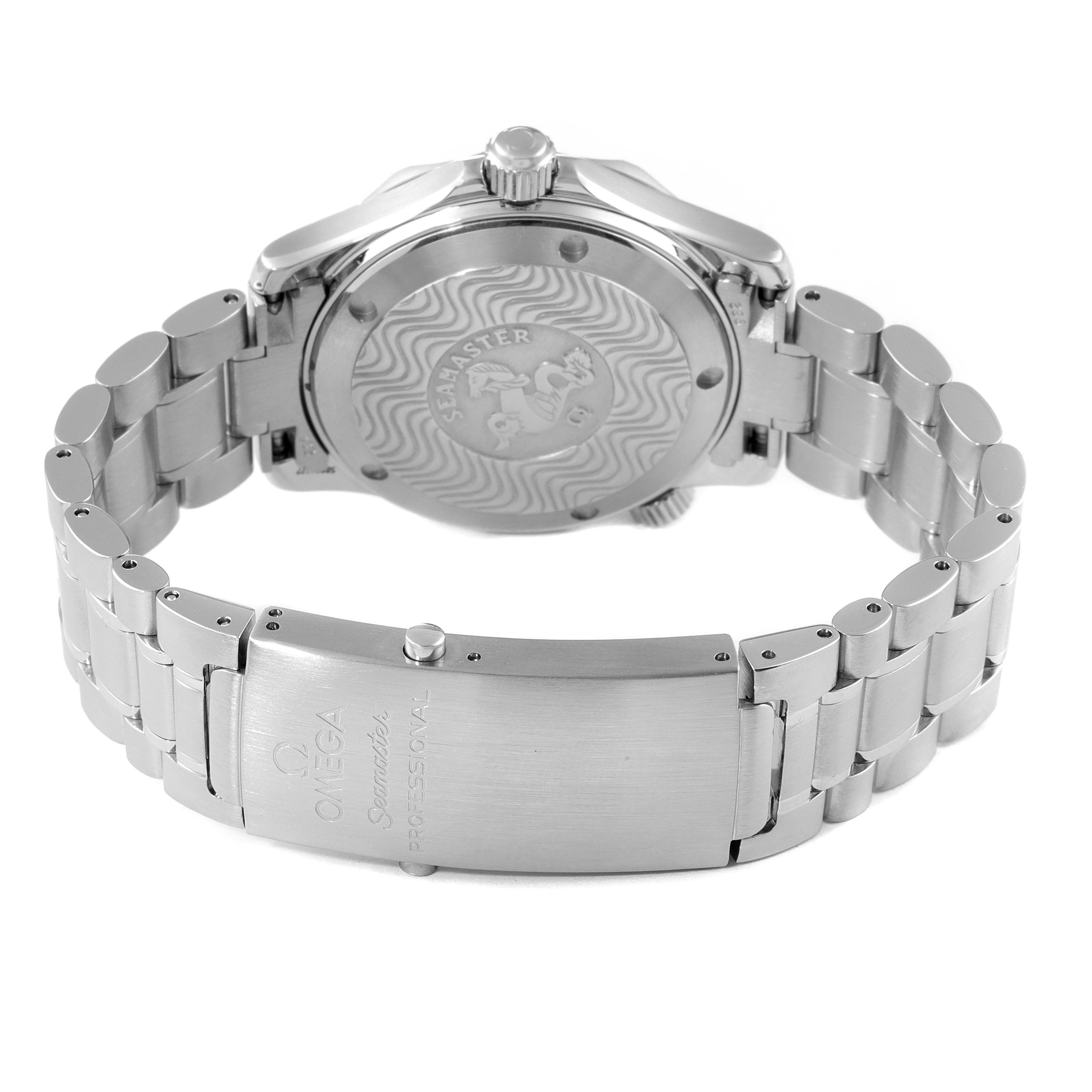 This image shows the back and bracelet of an Omega Seamaster 2262.50.00 Men
s Stainless Steel Black Dial 2262.50.00 Men
s Stainless Steel Black Dial watch, highlighting the embossed case back and clasp.