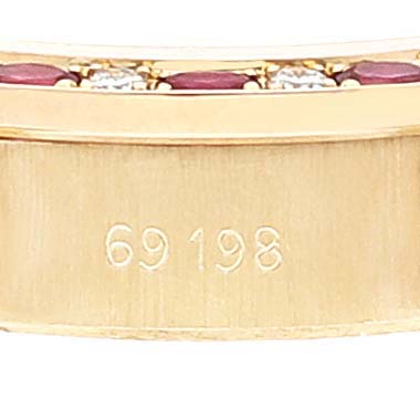 This image shows the side view of the band of a Rolex President 69198 Women's Yellow Gold  69198 Women's Yellow Gold  model watch, displaying the engraved numbers.