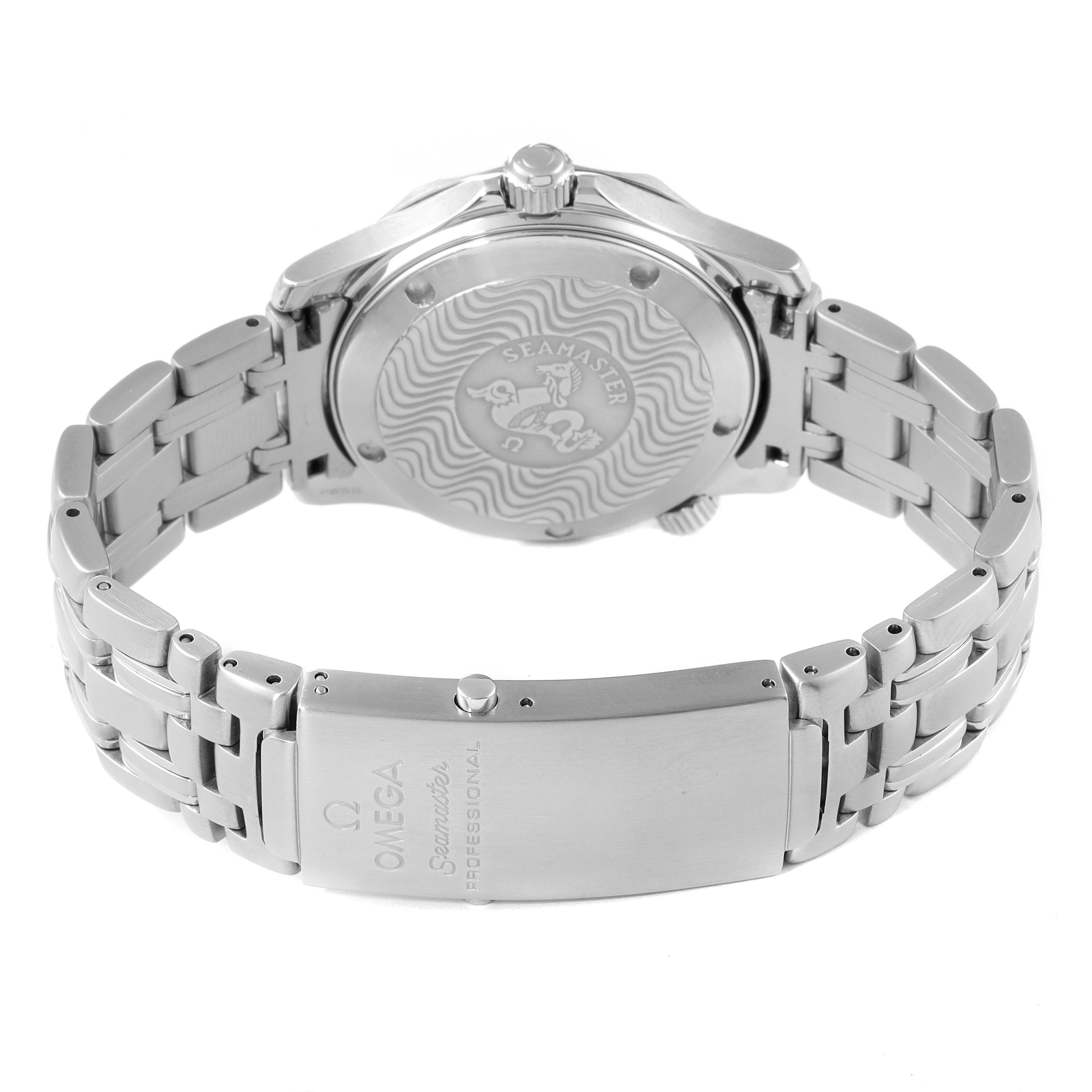 The image shows the back case and bracelet of an Omega Seamaster 2561.80.00 Men
s Stainless Steel Blue Dial 2561.80.00 Men
s Stainless Steel Blue Dial watch, highlighting the clasp and case back detailing.