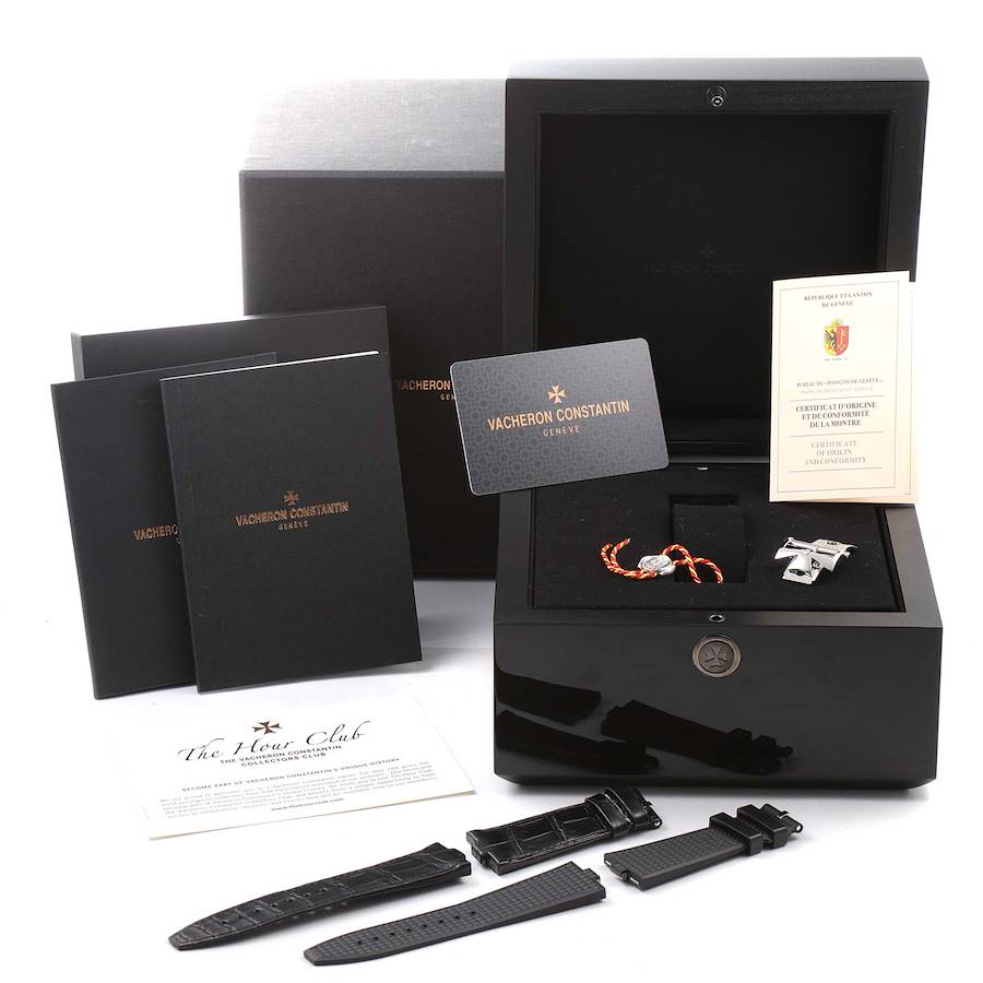 Vacheron Constantin Overseas Stainless Steel 7900V/110A