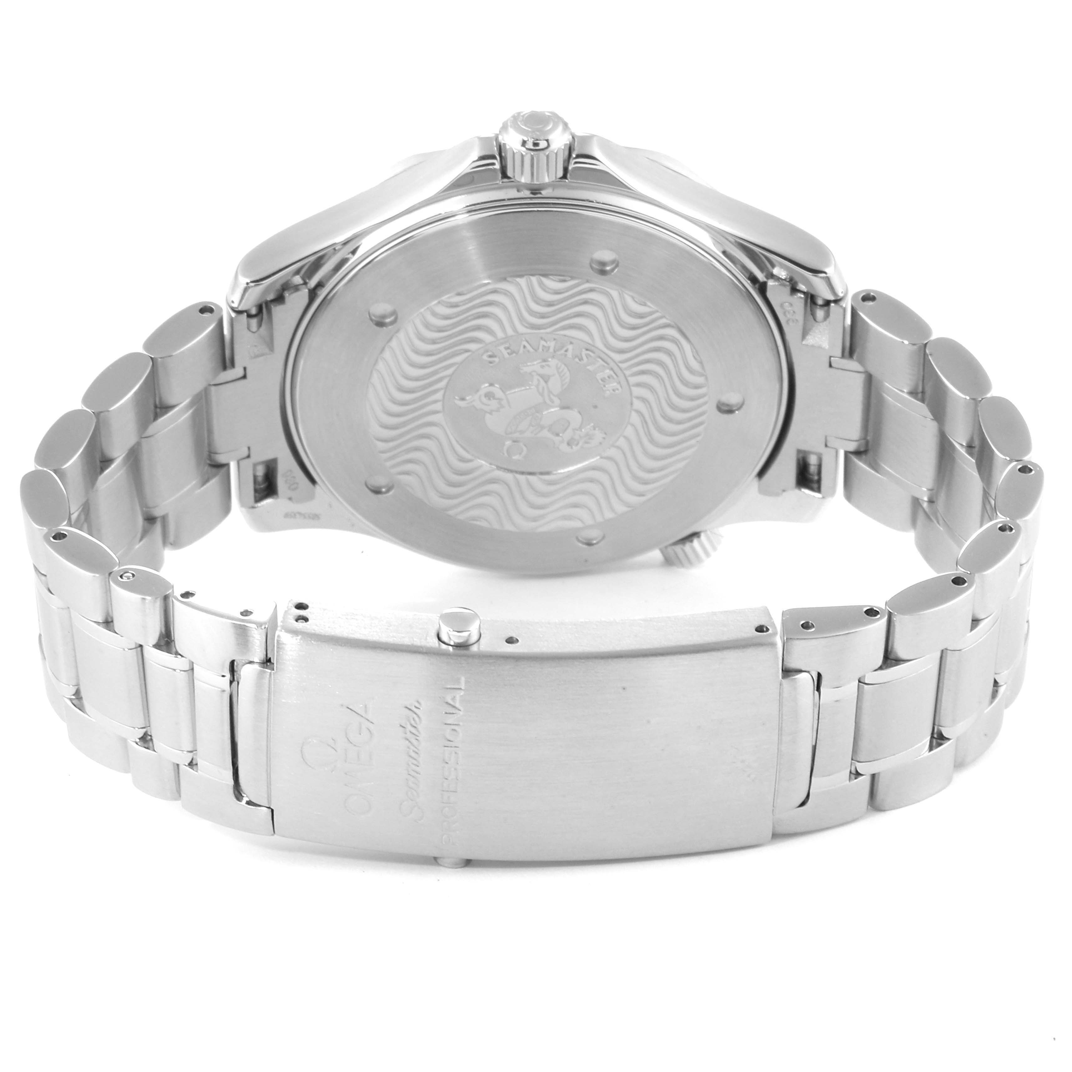 The image shows the back case and bracelet of an Omega Seamaster 2264.50.00 Men
s Stainless Steel Black Dial 2264.50.00 Men
s Stainless Steel Black Dial watch with the clasp visible.