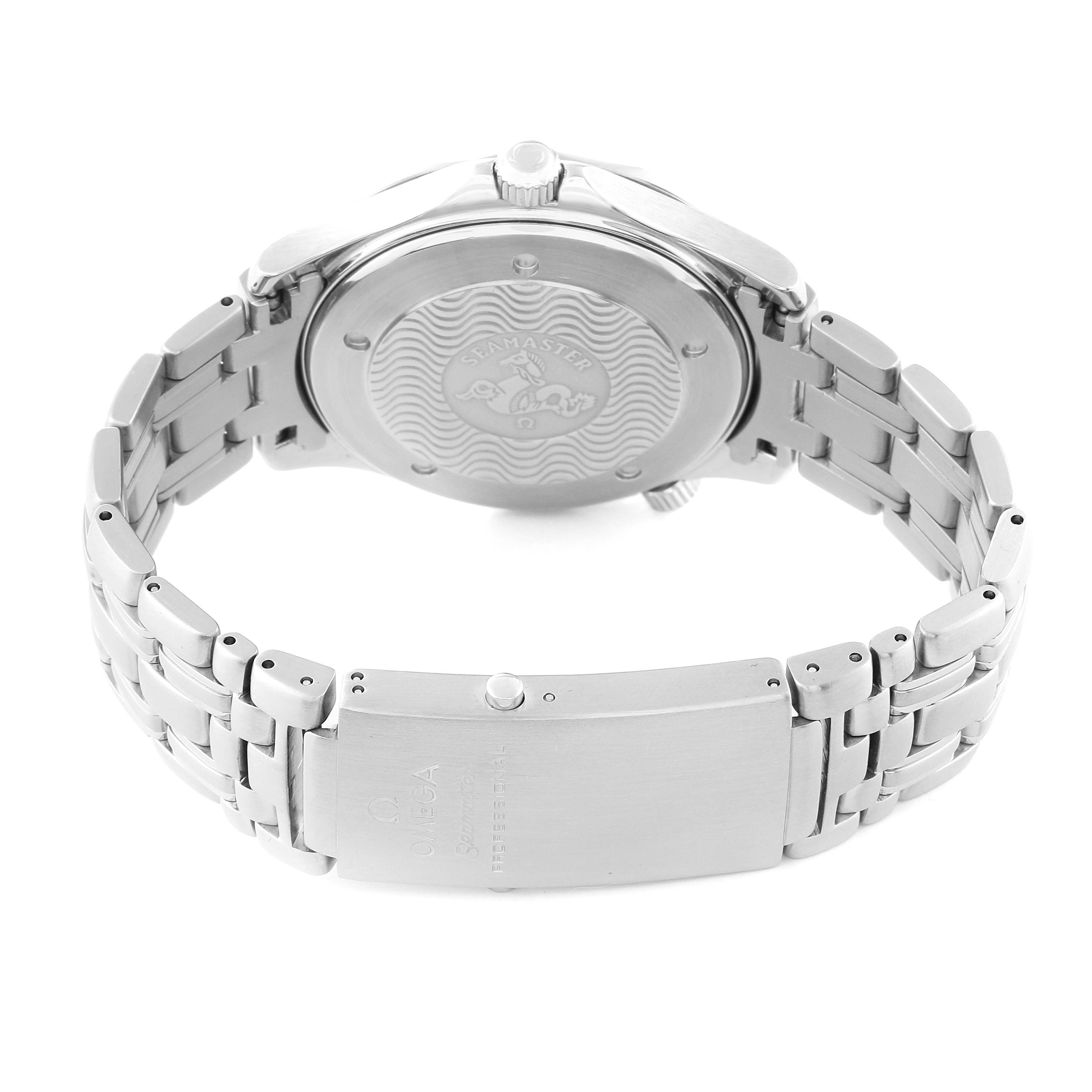 The image shows the back case and bracelet of an Omega Seamaster 2531.80.00 Men
s Stainless Steel Blue Dial 2531.80.00 Men
s Stainless Steel Blue Dial watch from a rear angle.