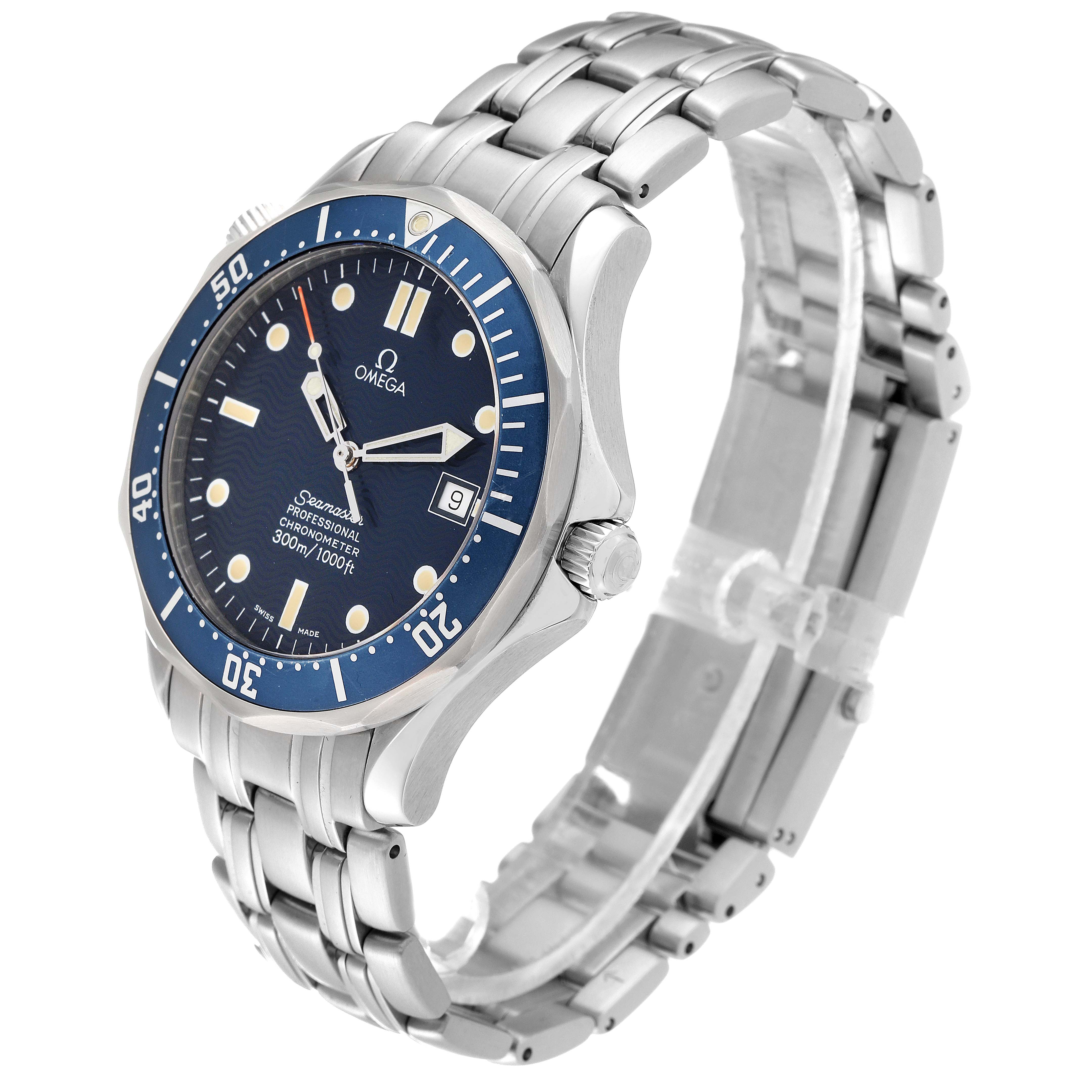 The image shows a side angle of an Omega Seamaster 2531.80.00 Men
s Stainless Steel Blue Dial 2531.80.00 Men
s Stainless Steel Blue Dial watch, highlighting its dial, bezel, crown, and stainless steel bracelet.