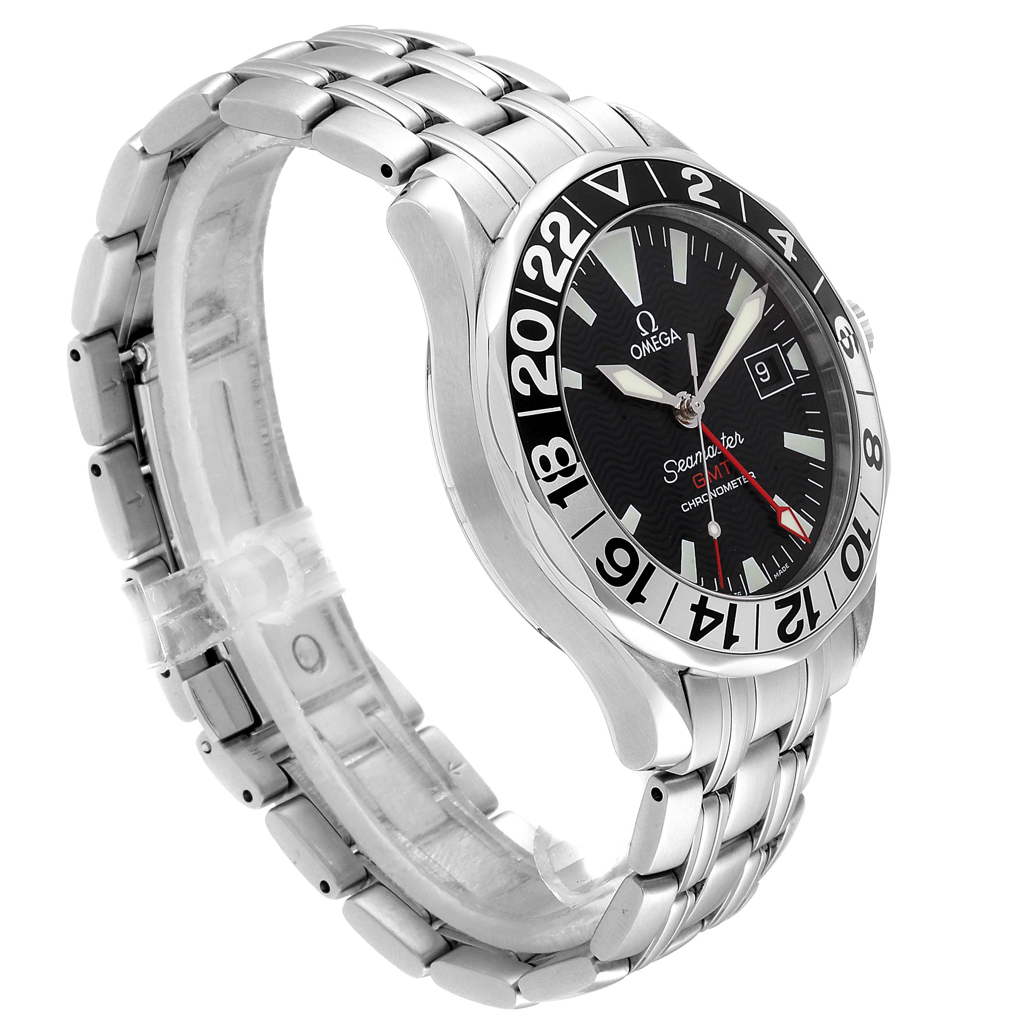 This Omega Seamaster 2534.50.00 Men
s Stainless Steel Black Dial 2534.50.00 Men
s Stainless Steel Black Dial watch is angled from the front-left, showing the face, bezel, and stainless steel bracelet.