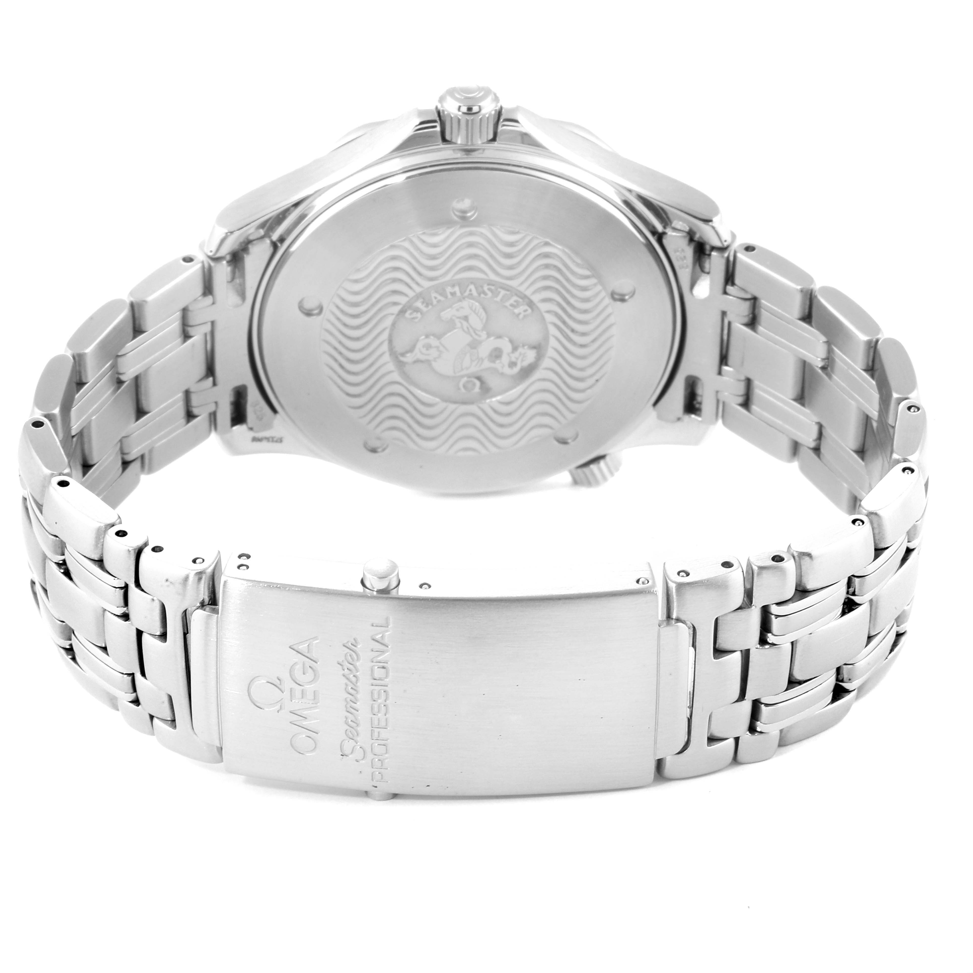 The image shows the back case and bracelet clasp of the Omega Seamaster 2542.80.00 Men
s Stainless Steel Blue Dial 2542.80.00 Men
s Stainless Steel Blue Dial watch.