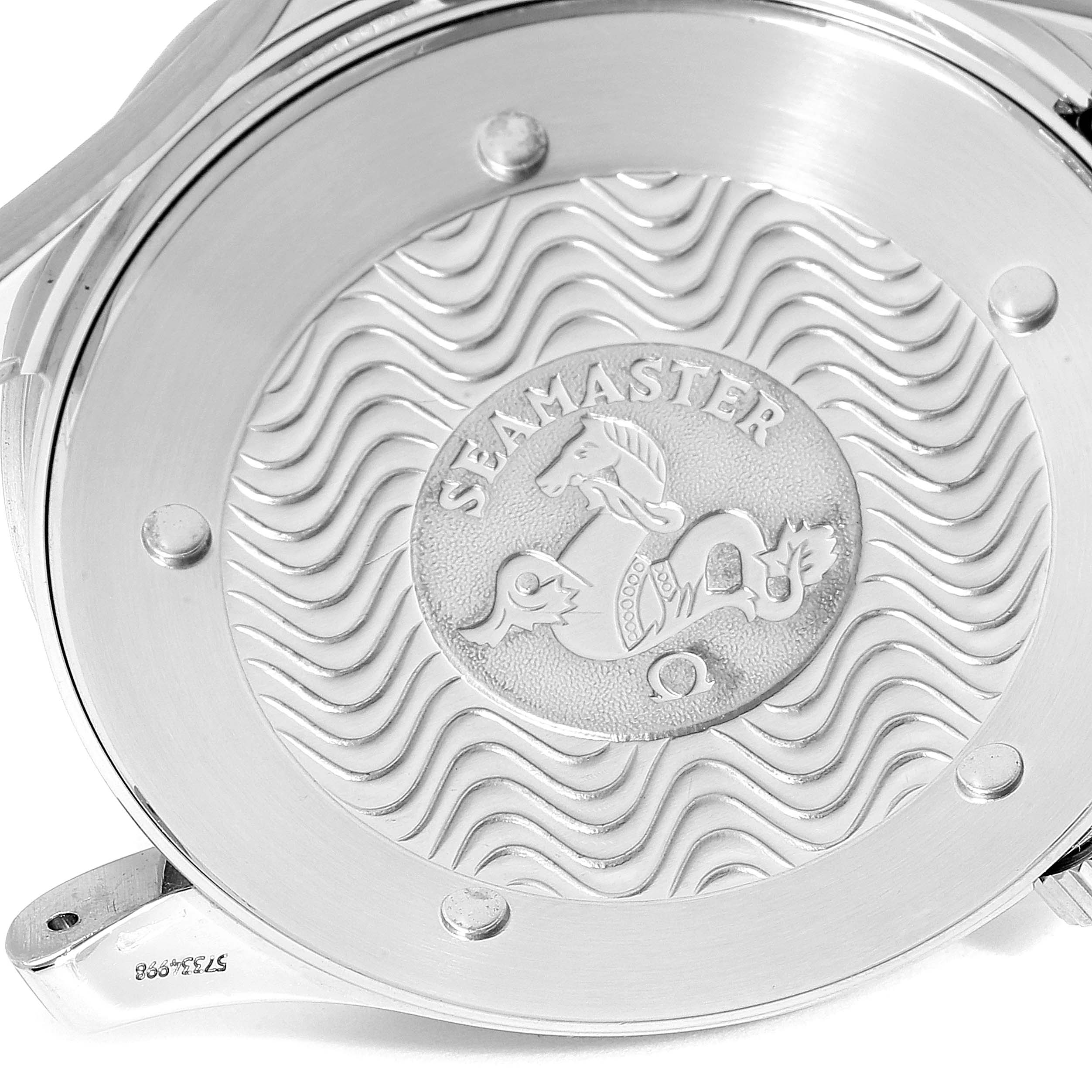 The image shows the case back of an Omega Seamaster 2542.80.00 Men
s Stainless Steel Blue Dial 2542.80.00 Men
s Stainless Steel Blue Dial watch, featuring the distinctive Seamaster logo and wave pattern.