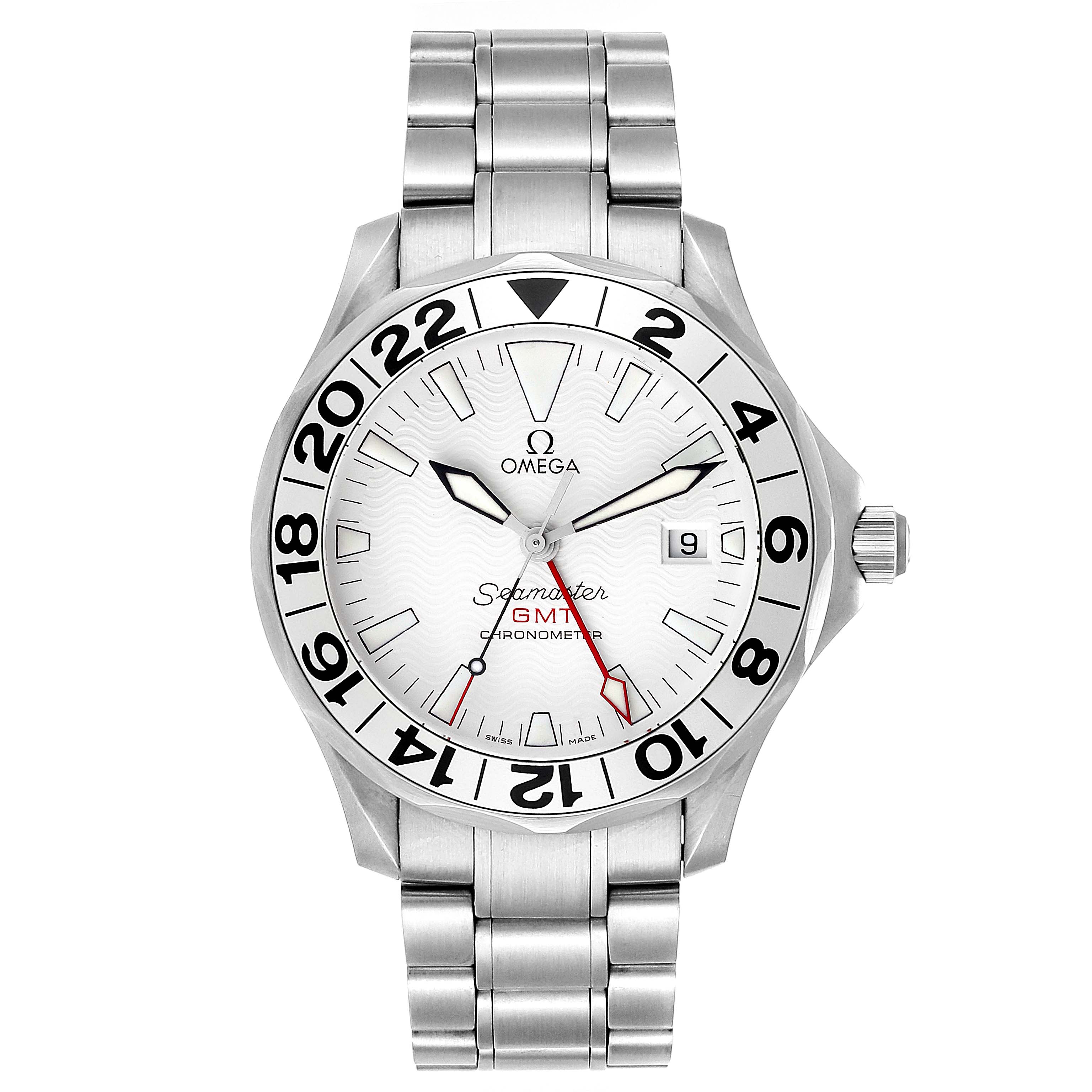 The image shows a frontal view of the Omega Seamaster 2538.20.00 Men's Stainless Steel White Dial 2538.20.00 Men's Stainless Steel White Dial GMT Chronometer watch, highlighting its dial, bezel, crown, and bracelet.