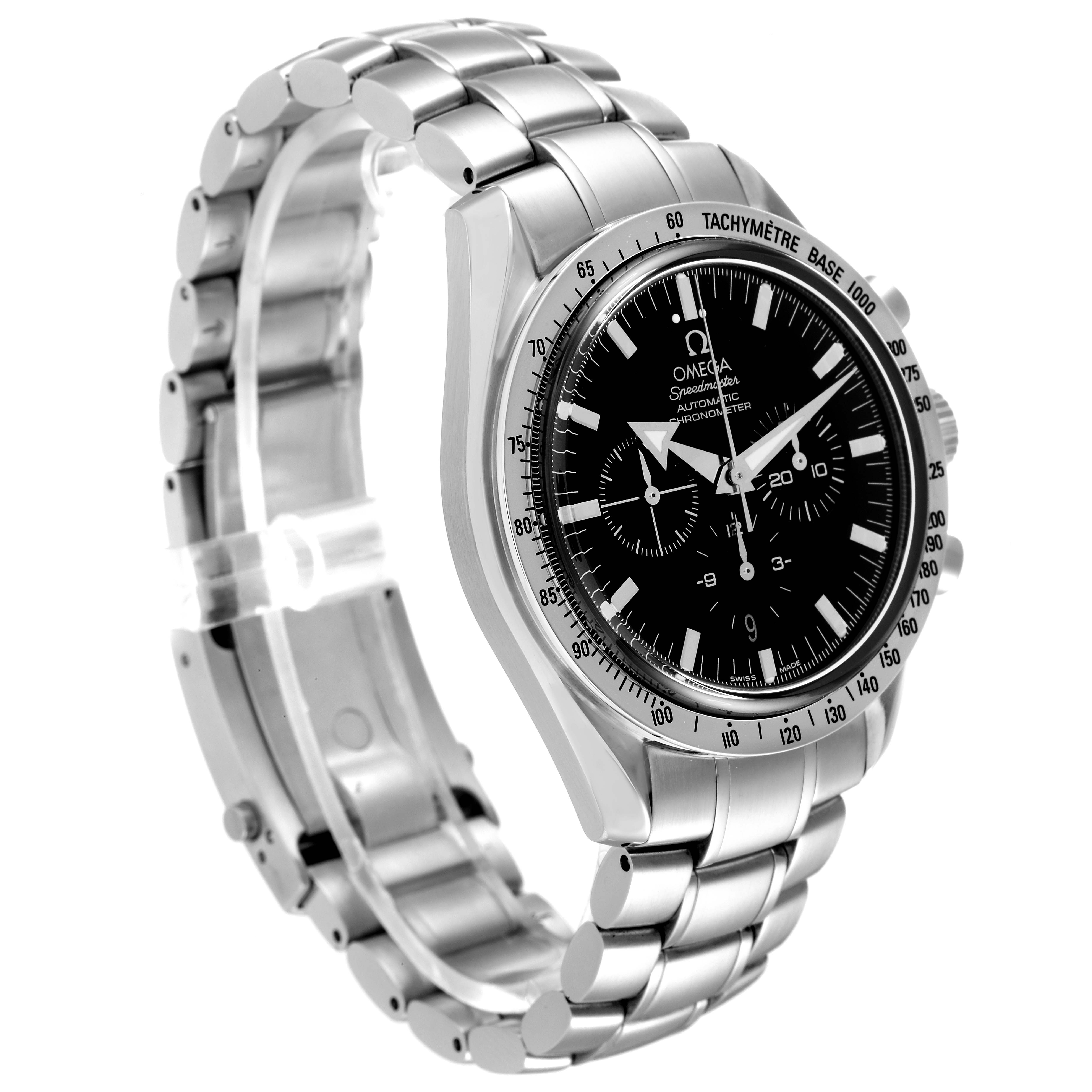 The image shows a side angle view of an Omega Speedmaster 3551.50.00 Men's Stainless Steel Black Dial 3551.50.00 Men's Stainless Steel Black Dial watch detailing the face, bezel, and stainless steel bracelet.