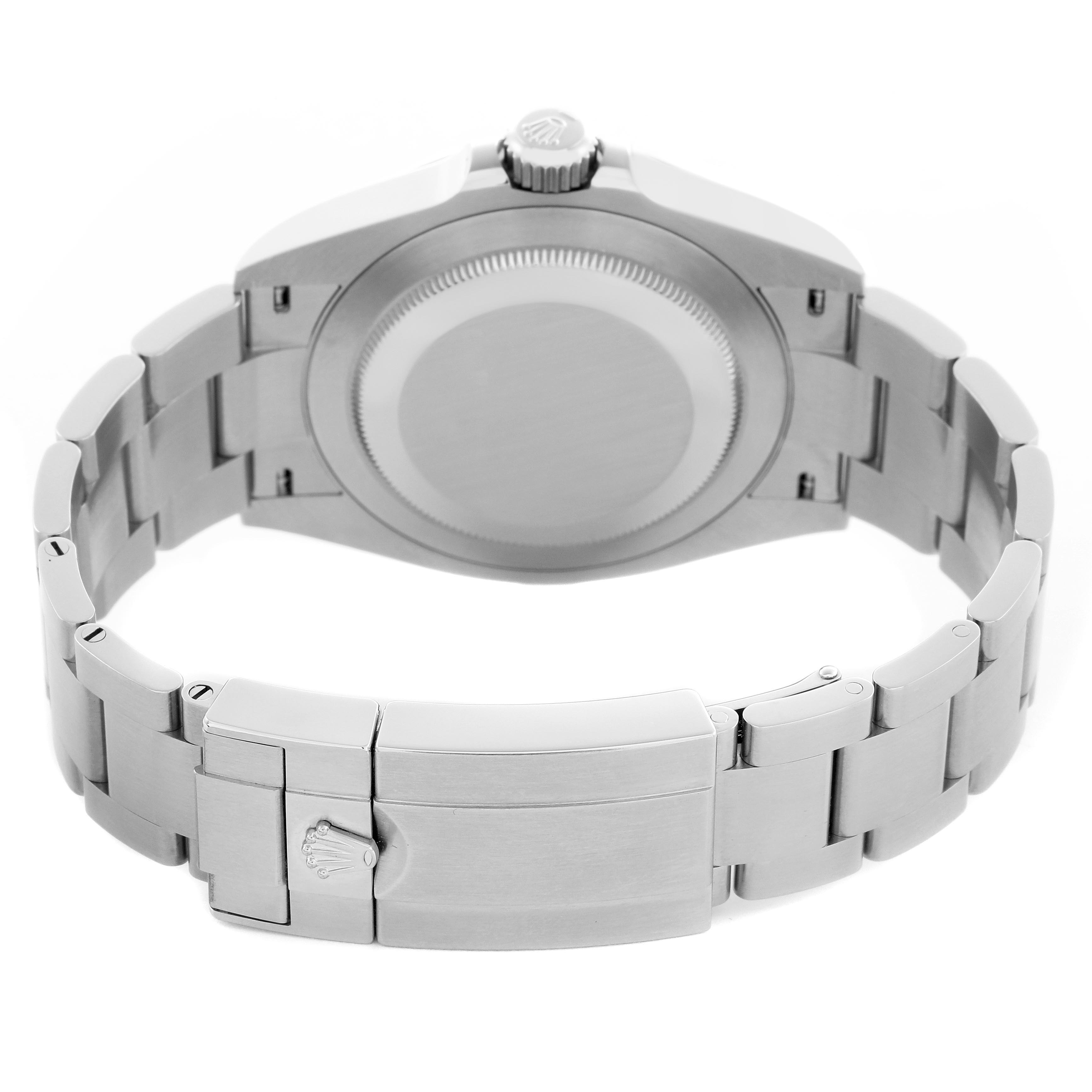 The Rolex Air-King 126900 Men
s Stainless Steel Black Dial 126900 Men
s Stainless Steel Black Dial is shown from the back, highlighting the clasp, bracelet, and caseback.