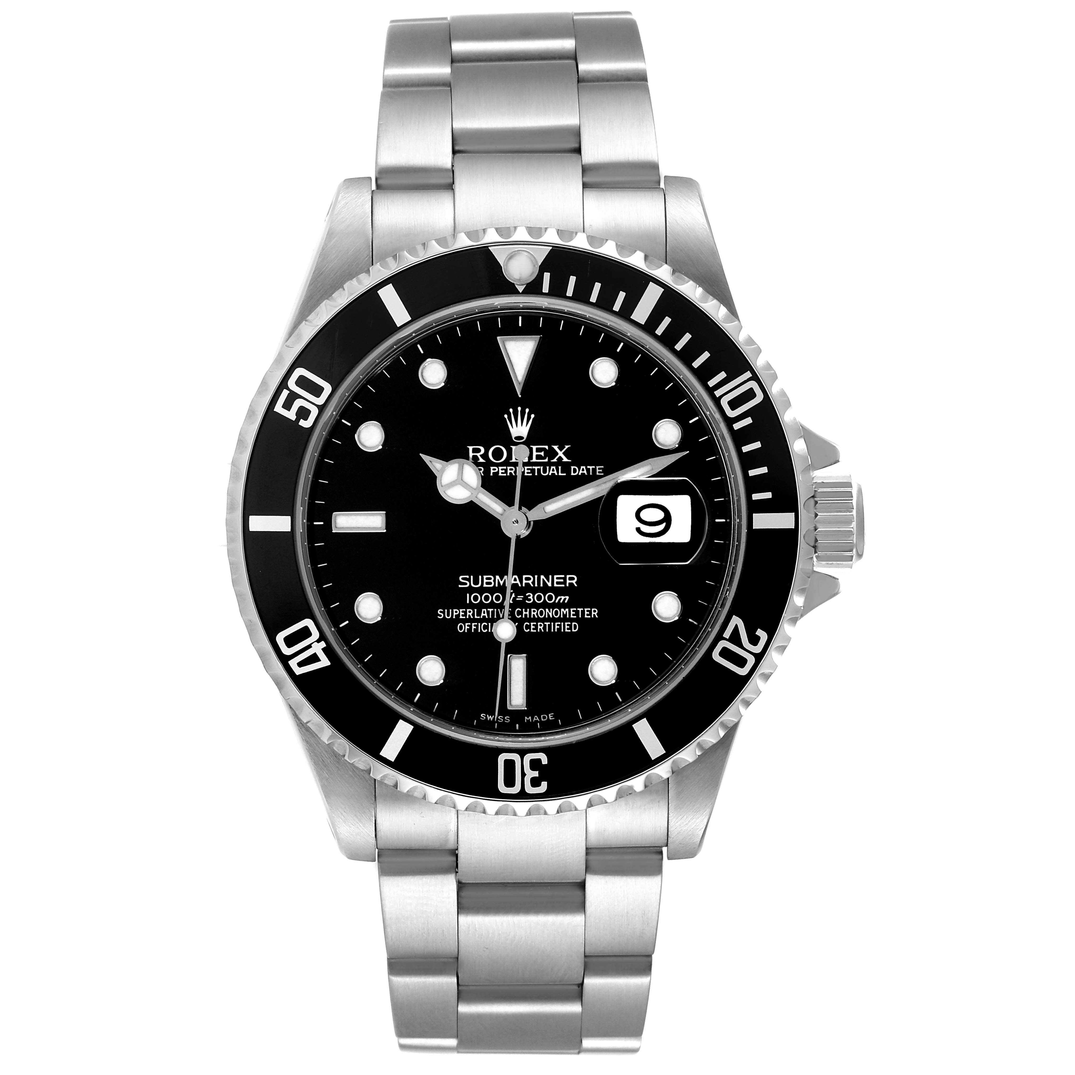 This image shows a front view of the Rolex Submariner 16610 Men
s Stainless Steel Black Dial 16610 Men
s Stainless Steel Black Dial watch, highlighting the dial, date window, bezel, and bracelet.