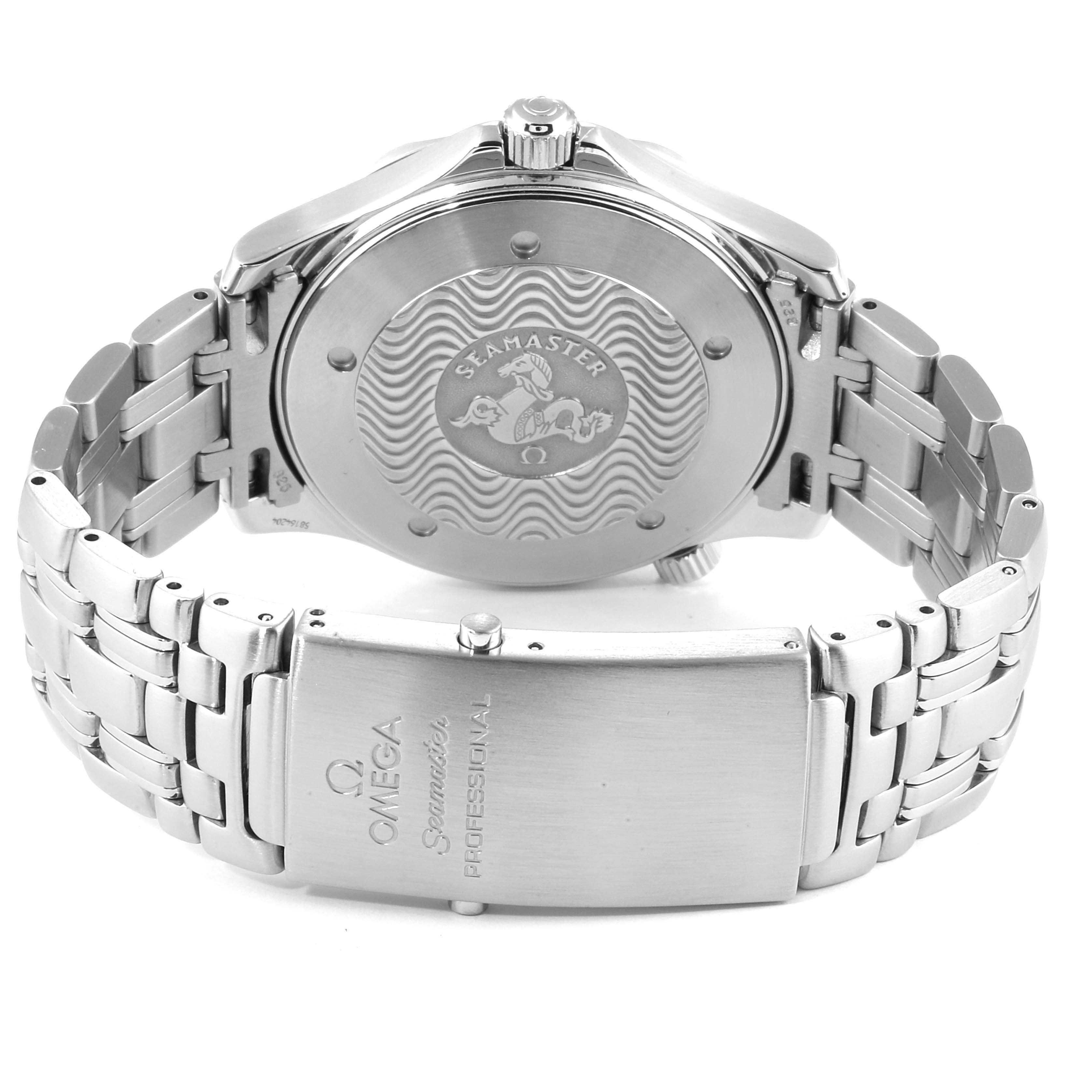 This image shows the back view of the Omega Seamaster 2541.80.00 Men
s Stainless Steel Blue Dial 2541.80.00 Men
s Stainless Steel Blue Dial watch, highlighting the case back and metal bracelet with the clasp.