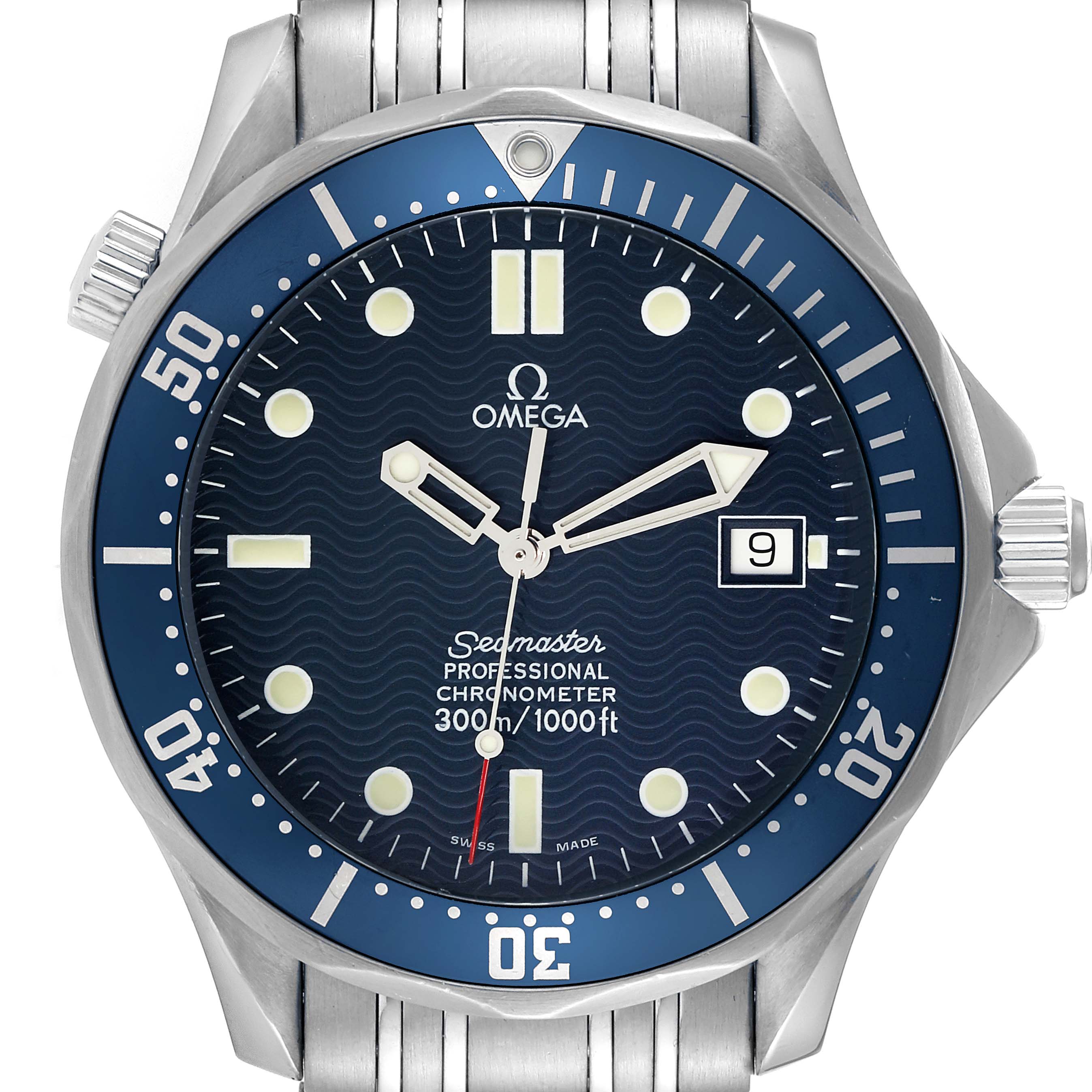 The image shows a front view of the Omega Seamaster 2531.80.00 Men's Stainless Steel Blue Dial 2531.80.00 Men's Stainless Steel Blue Dial watch, displaying its face, bezel, and part of the bracelet.
