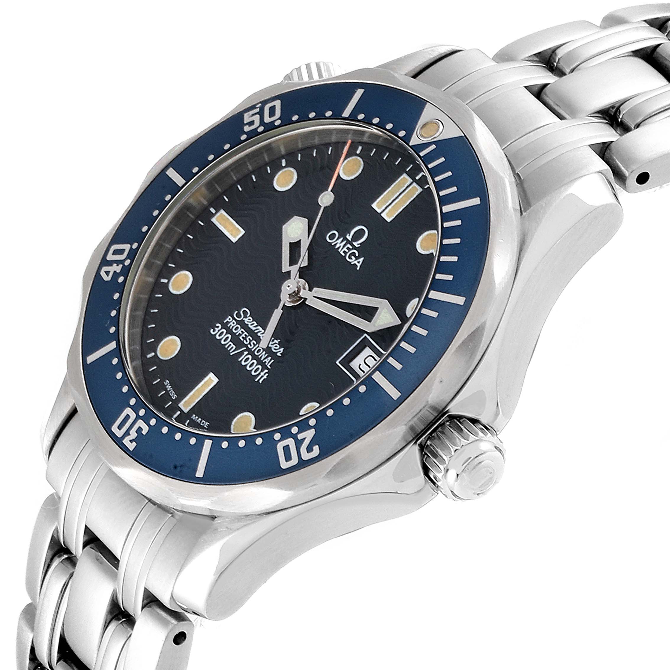 The image shows an Omega Seamaster 2561.80.00 Men
s Stainless Steel Blue Dial 2561.80.00 Men
s Stainless Steel Blue Dial watch at an angle highlighting its dial, bezel, crown, and stainless steel bracelet.
