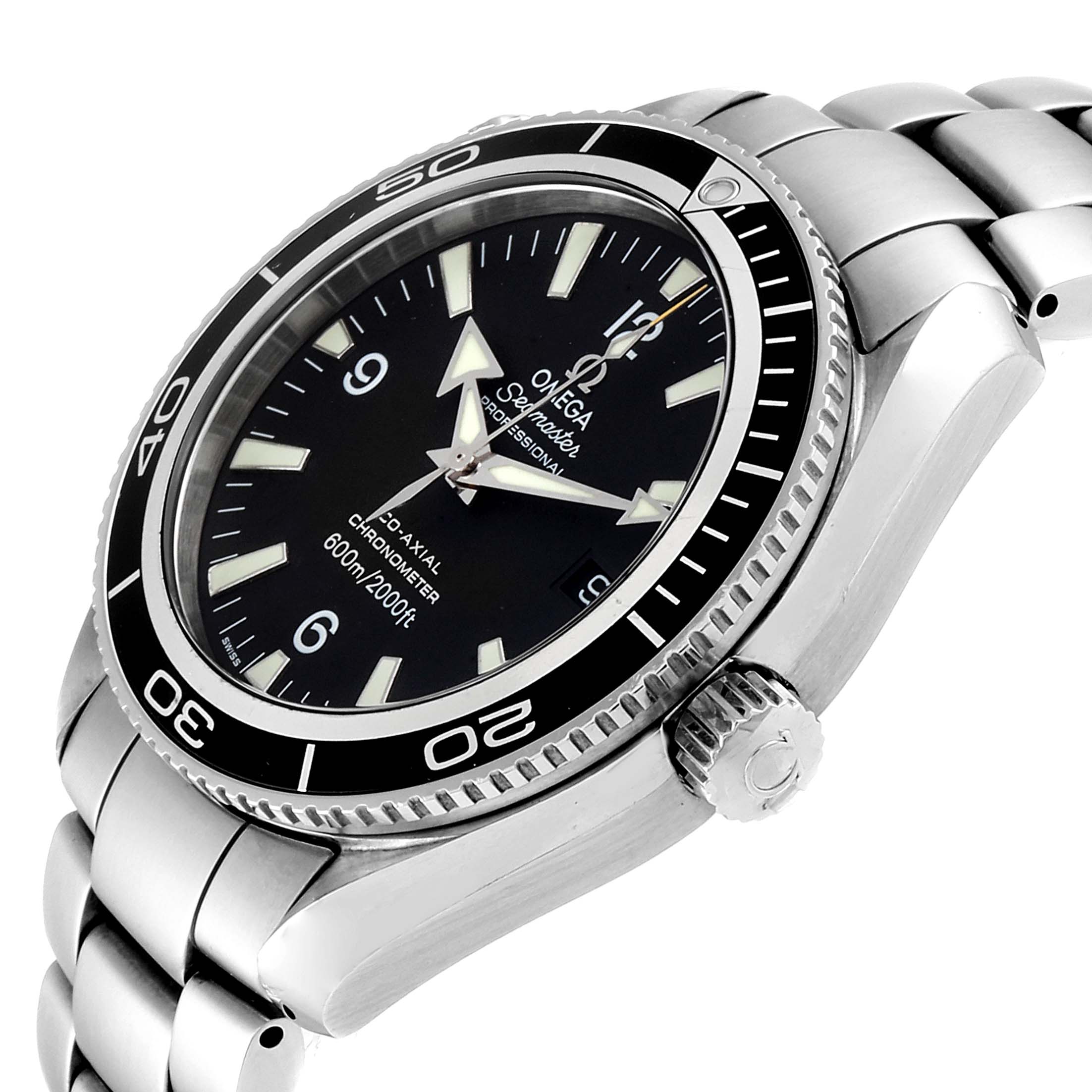 The image shows an angled view of the Omega Planet Ocean 2201.50.00 Men
s Stainless Steel Black Dial 2201.50.00 Men
s Stainless Steel Black Dial watch, highlighting its bezel, crown, and stainless steel bracelet.