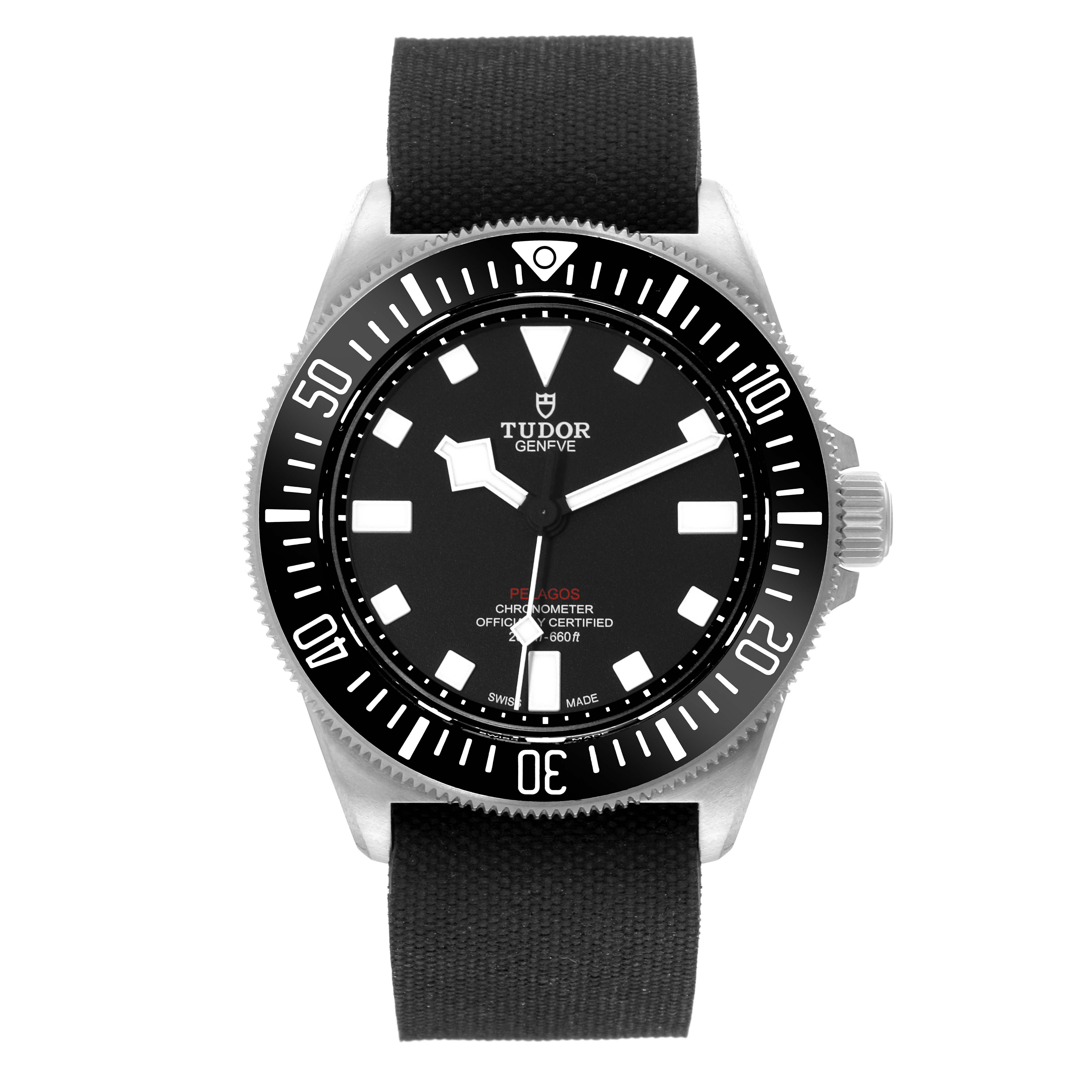 The image shows a front view of a Tudor Pelagos M25717N-0001 Men
s Titanium Black Dial M25717N-0001 Men
s Titanium Black Dial watch, highlighting its black dial, bezel, and strap.