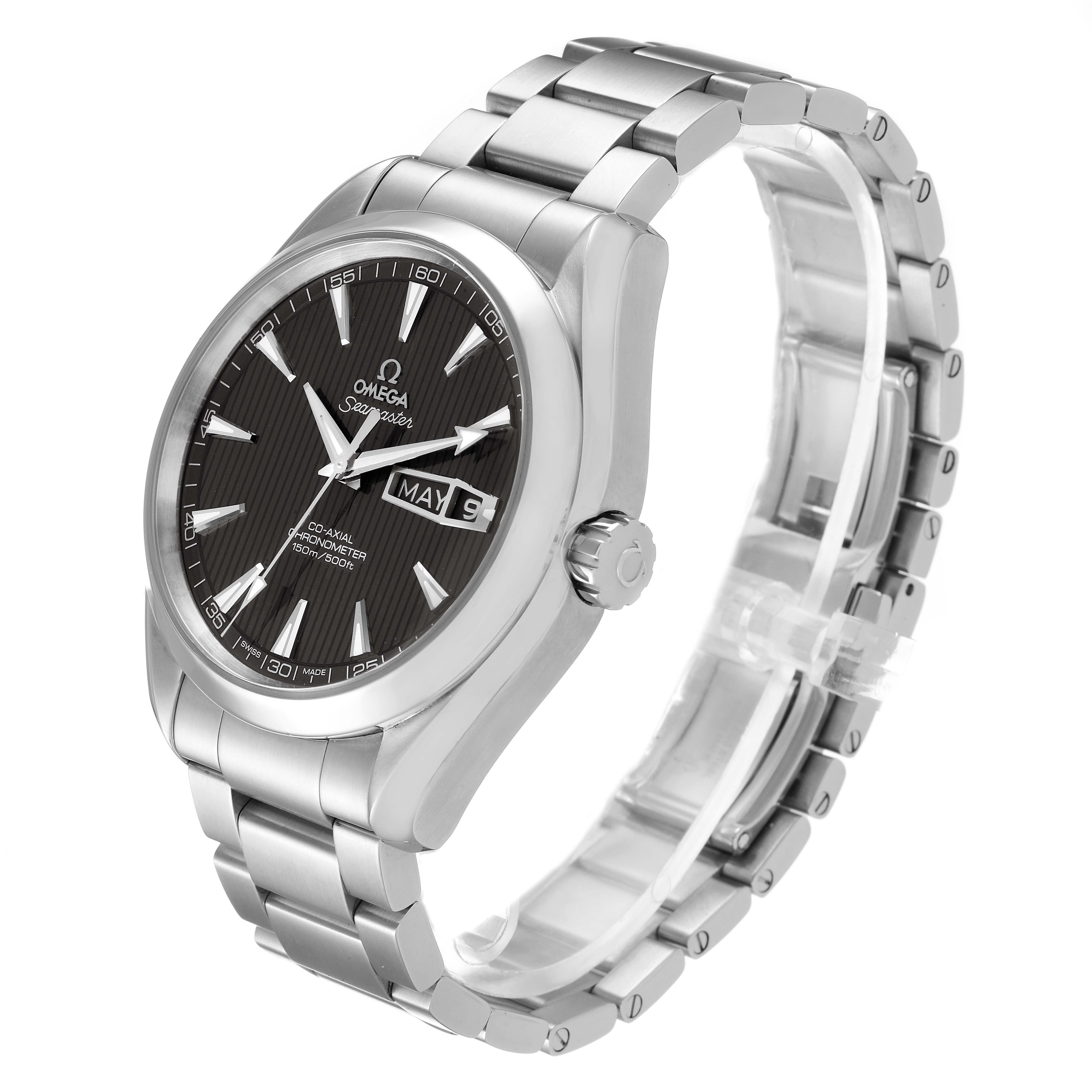 The image showcases an Omega Aqua Terra 231.10.42.21.06.001 Men
s Stainless Steel Grey Dial 231.10.42.21.06.001 Men
s Stainless Steel Grey Dial watch from a three-quarter angle, highlighting its bracelet, face, and crown.