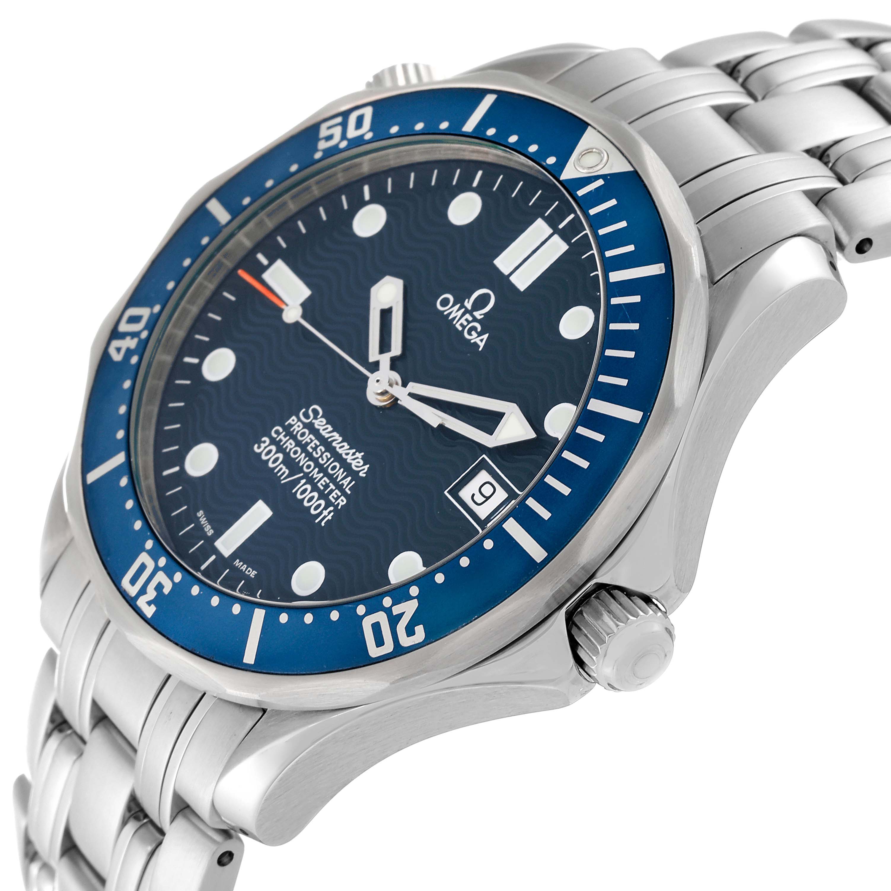 The image shows a side view of an Omega Seamaster 2531.80.00 Men
s Stainless Steel Blue Dial 2531.80.00 Men
s Stainless Steel Blue Dial watch highlighting the bezel, dial, crown, and bracelet.