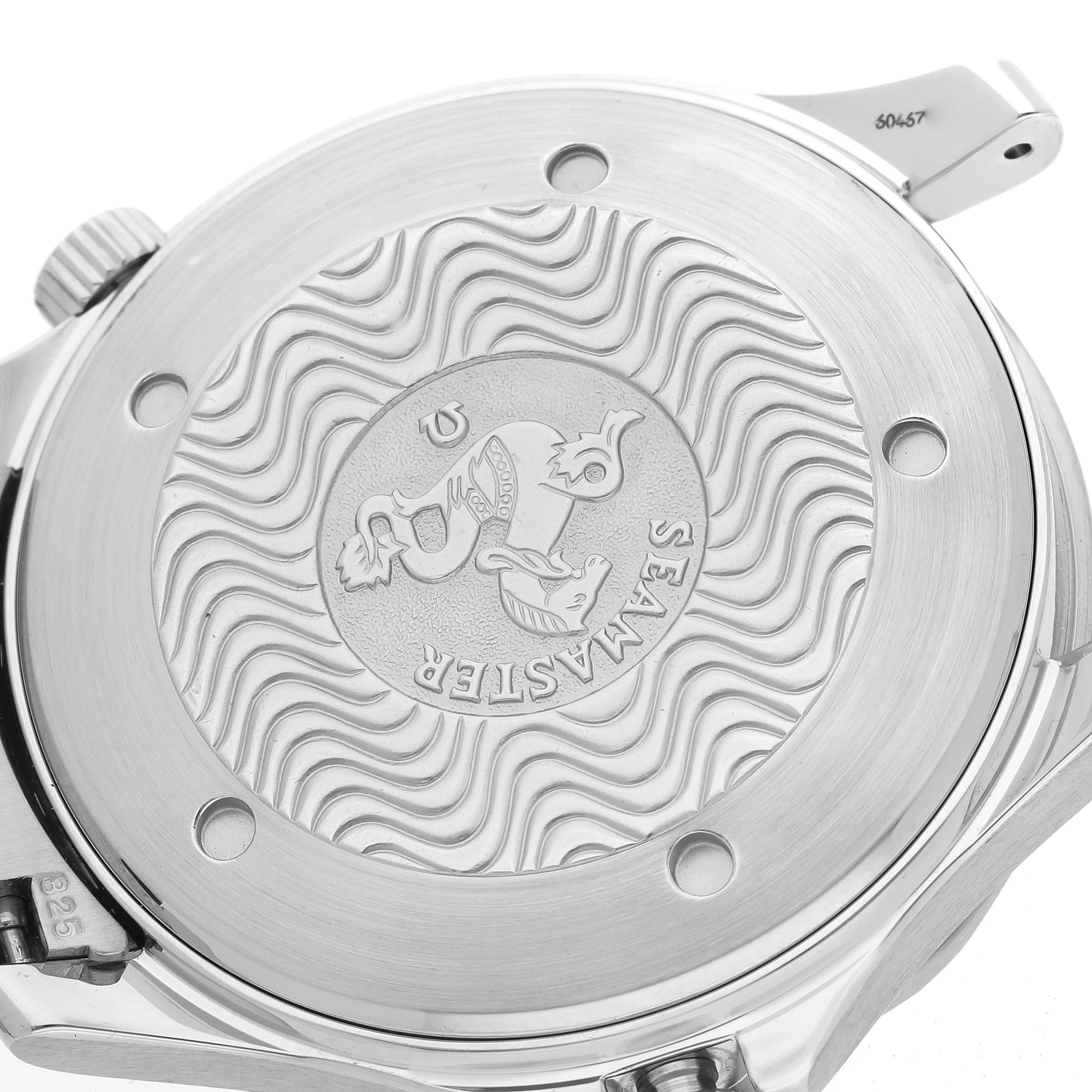 This image shows the engraved back cover of an Omega Seamaster 2531.80.00 Men
s Stainless Steel Blue Dial 2531.80.00 Men
s Stainless Steel Blue Dial watch.